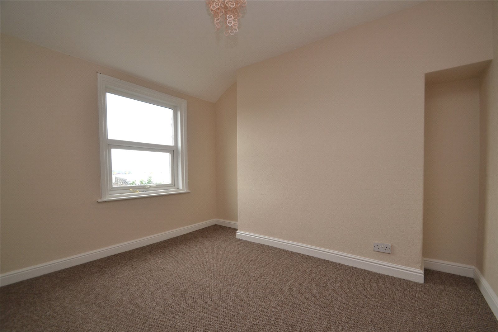 4 bed house to rent in Trafalgar Square, Scarborough  - Property Image 9