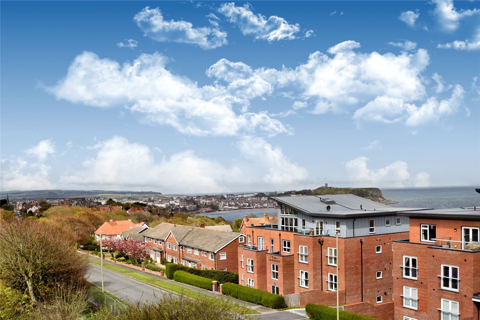 3 bed apartment for sale in Holbeck Hill, Scarborough  - Property Image 2