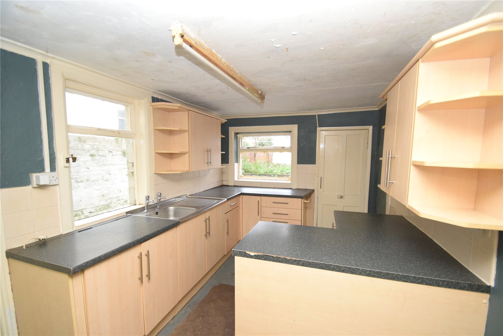 2 bed house for sale in West Bank, Scarborough  - Property Image 5