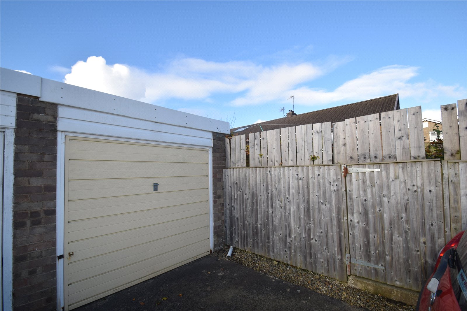 2 bed bungalow for sale in Osgodby Grove, Osgodby  - Property Image 15