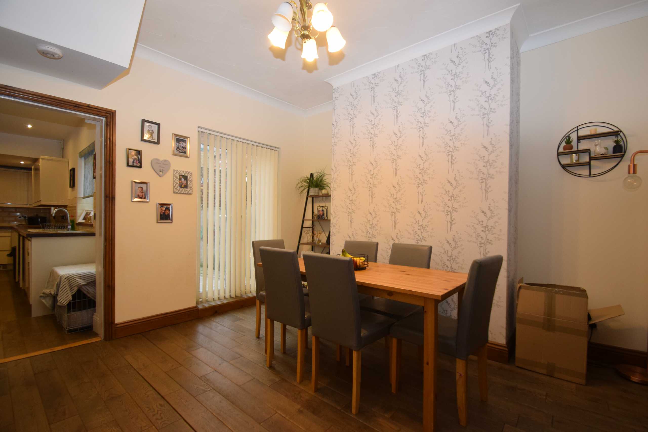 2 bed house for sale in Spring Bank, Scarborough  - Property Image 3