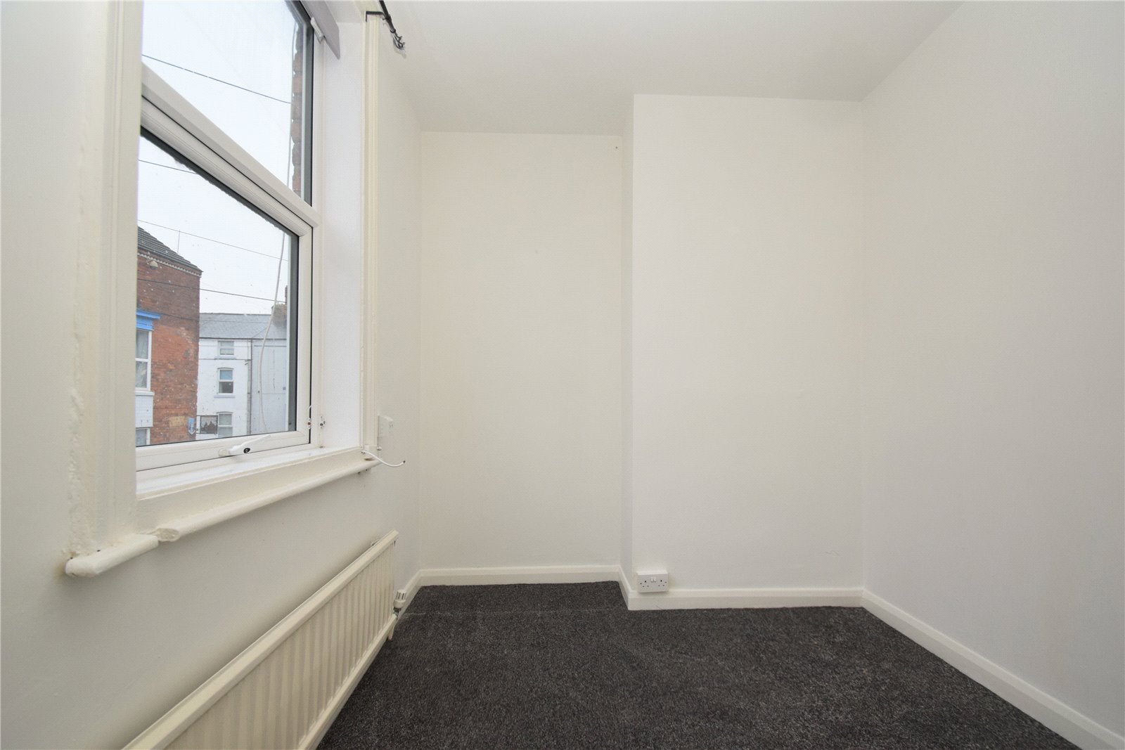 2 bed house for sale in Trafalgar Terrace, Scarborough  - Property Image 9