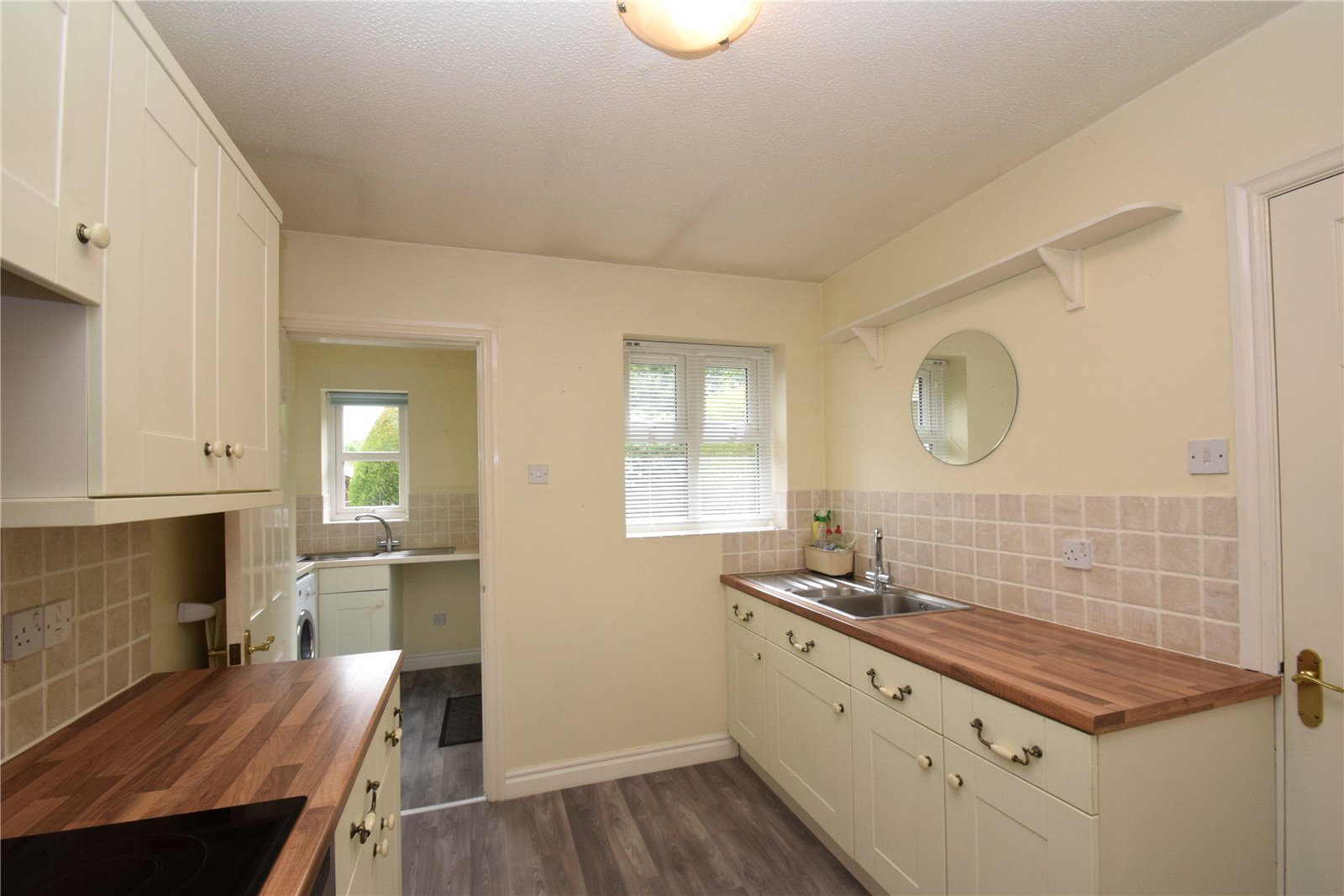 3 bed bungalow to rent in Newby Farm Road, Scarborough  - Property Image 5