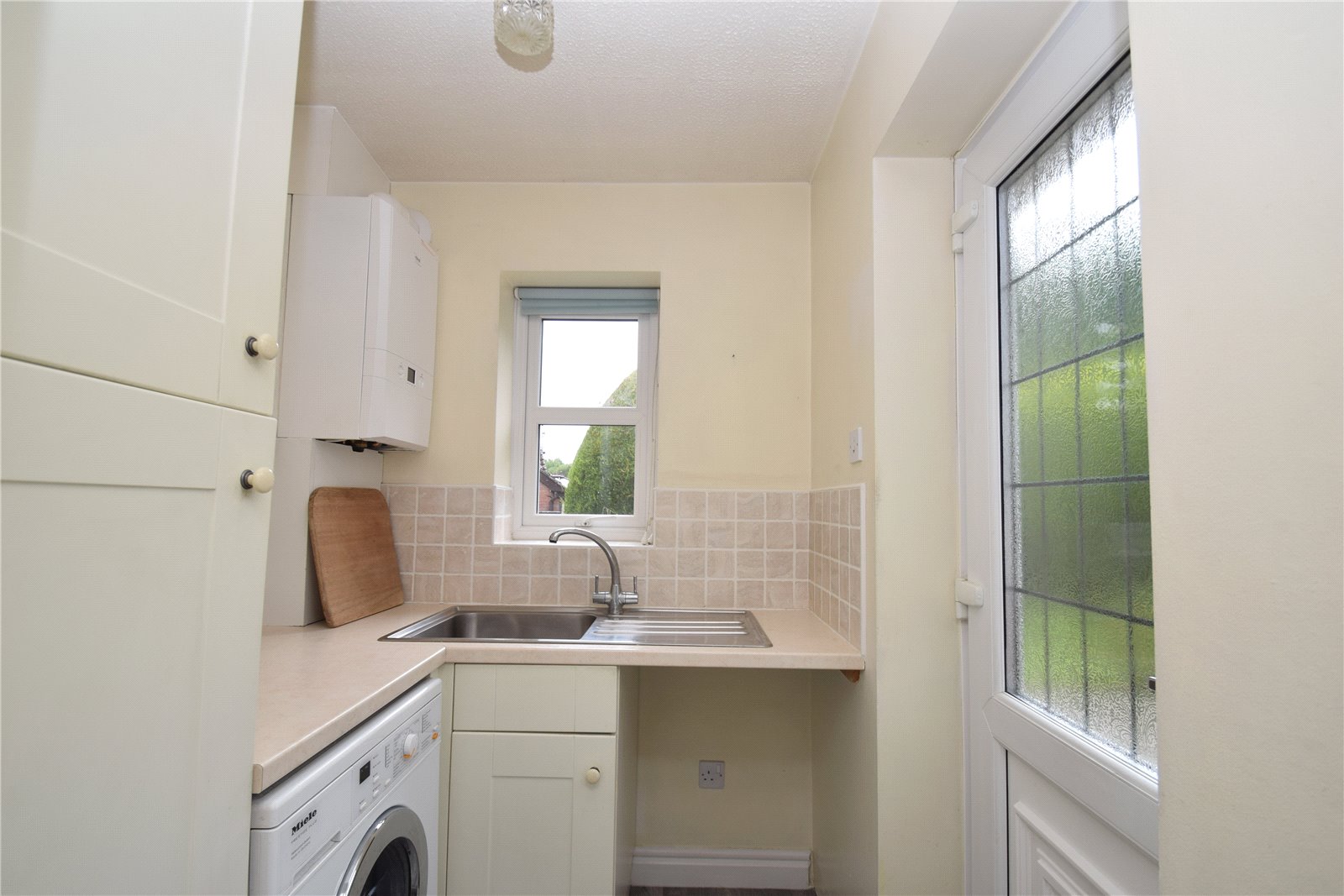 3 bed bungalow to rent in Newby Farm Road, Scarborough  - Property Image 12