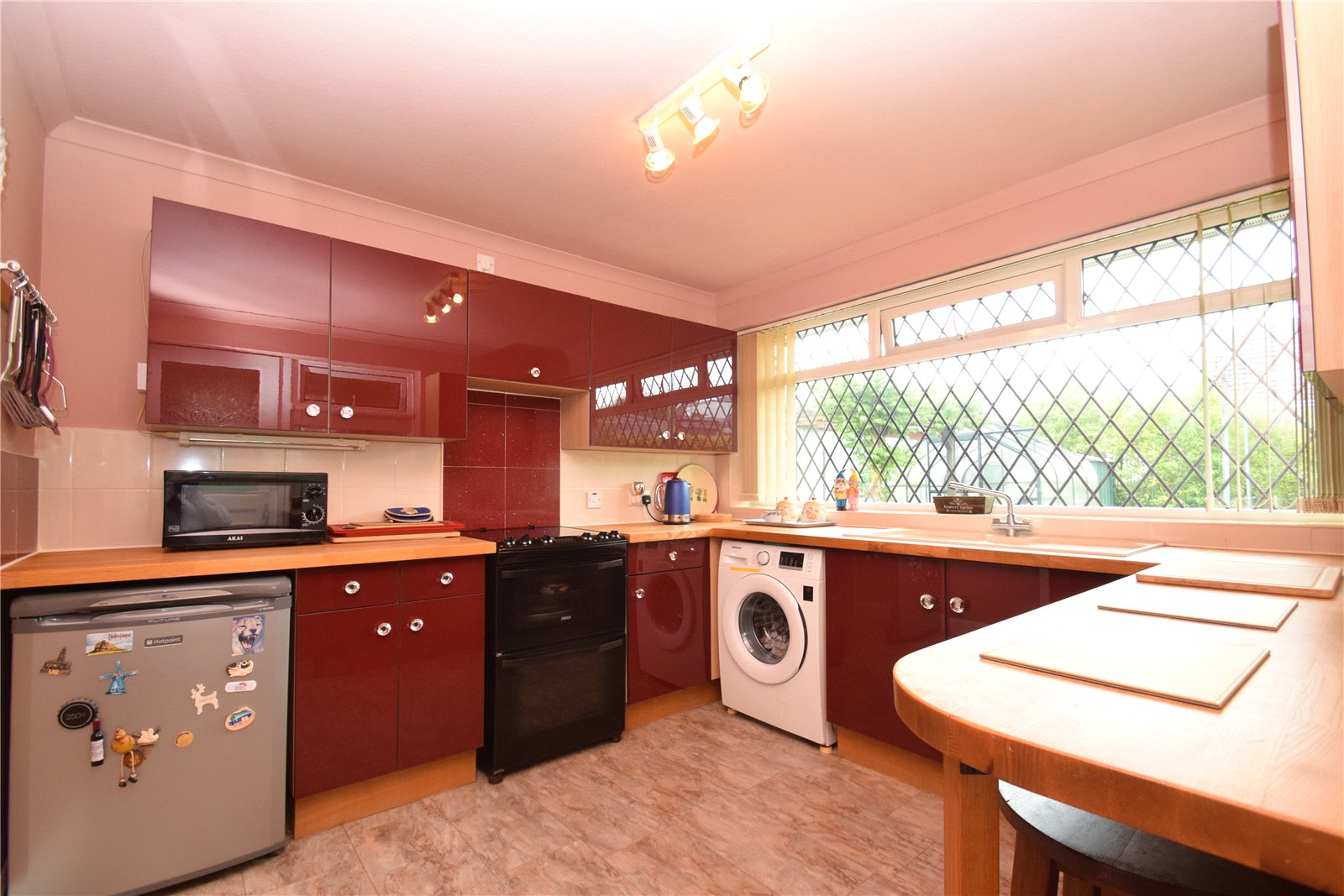2 bed bungalow for sale in Bradworth Close, Osgodby  - Property Image 1