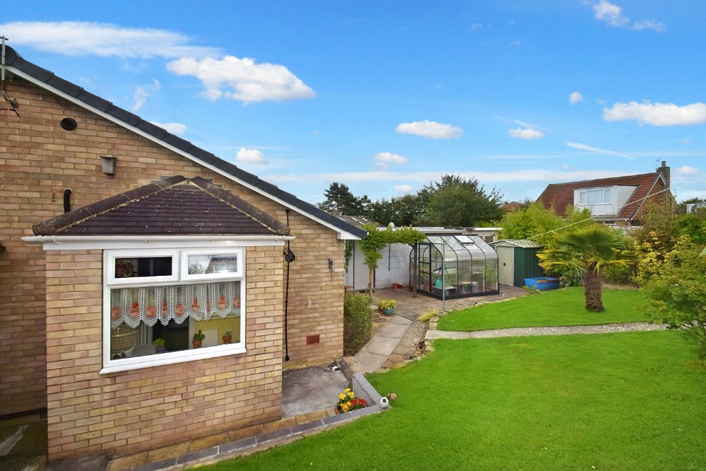 2 bed bungalow for sale in Bradworth Close, Osgodby  - Property Image 13