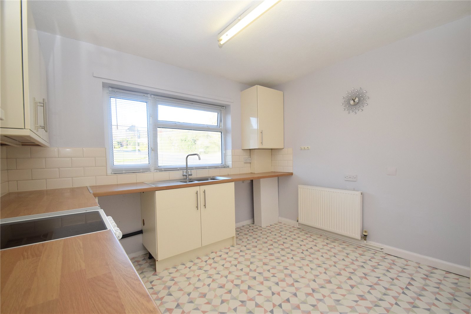 2 bed apartment for sale in Scalby Beck Road, Scalby Village  - Property Image 5