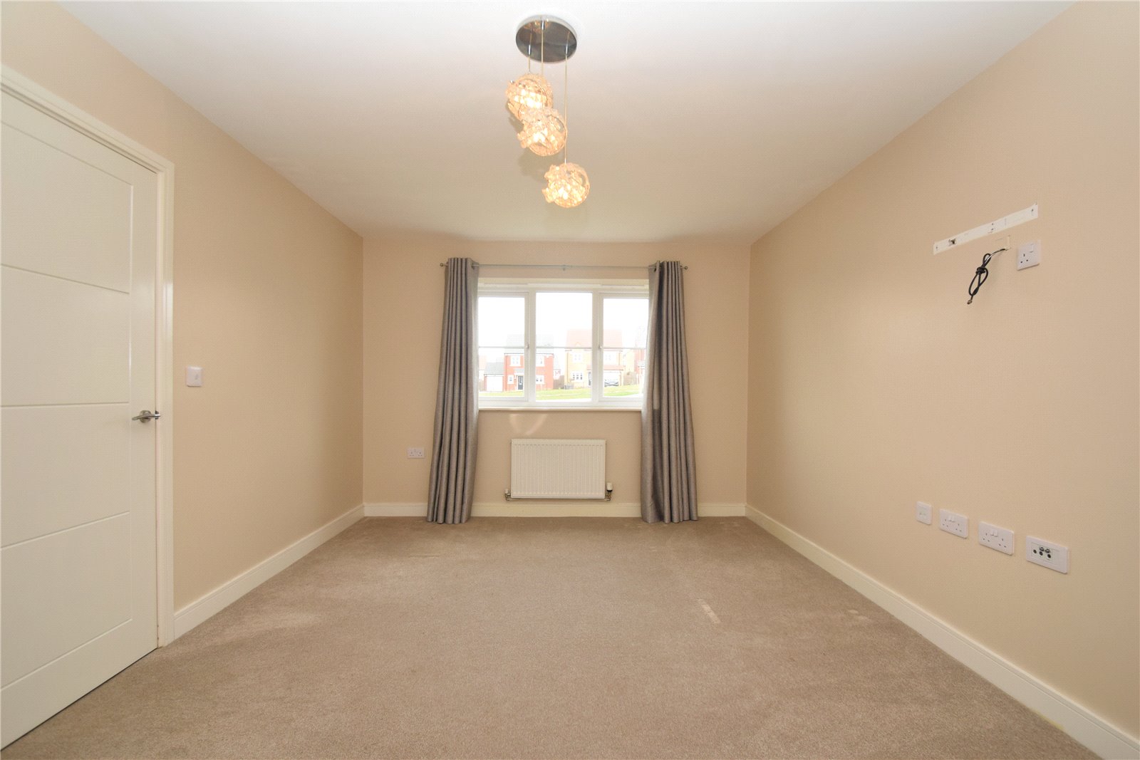 4 bed house for sale in Badger Lane, Middle Deepdale  - Property Image 3