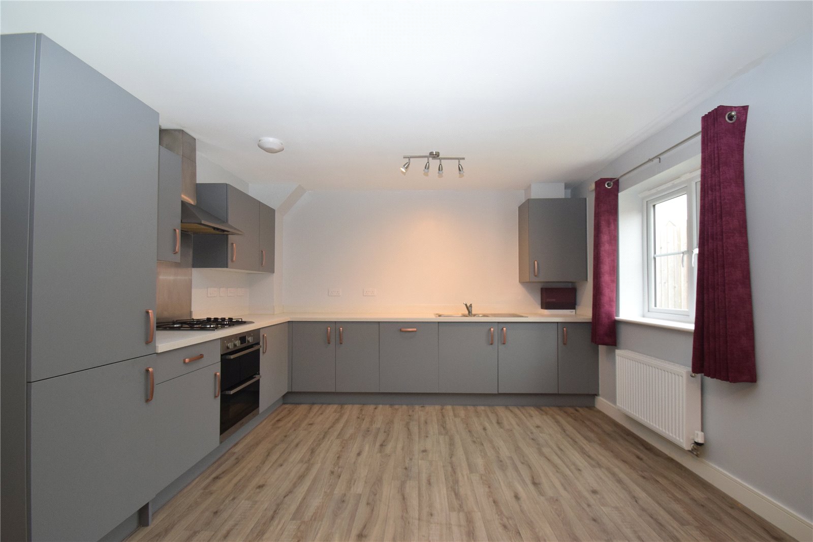 4 bed house for sale in Badger Lane, Middle Deepdale  - Property Image 7
