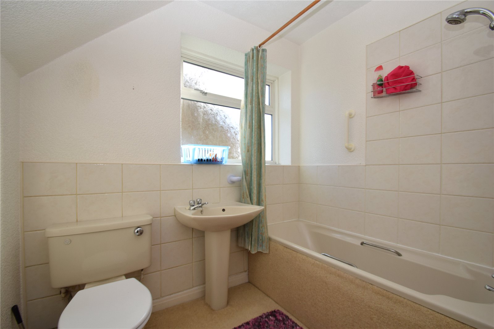 3 bed house for sale in West Garth Gardens, Cayton  - Property Image 8