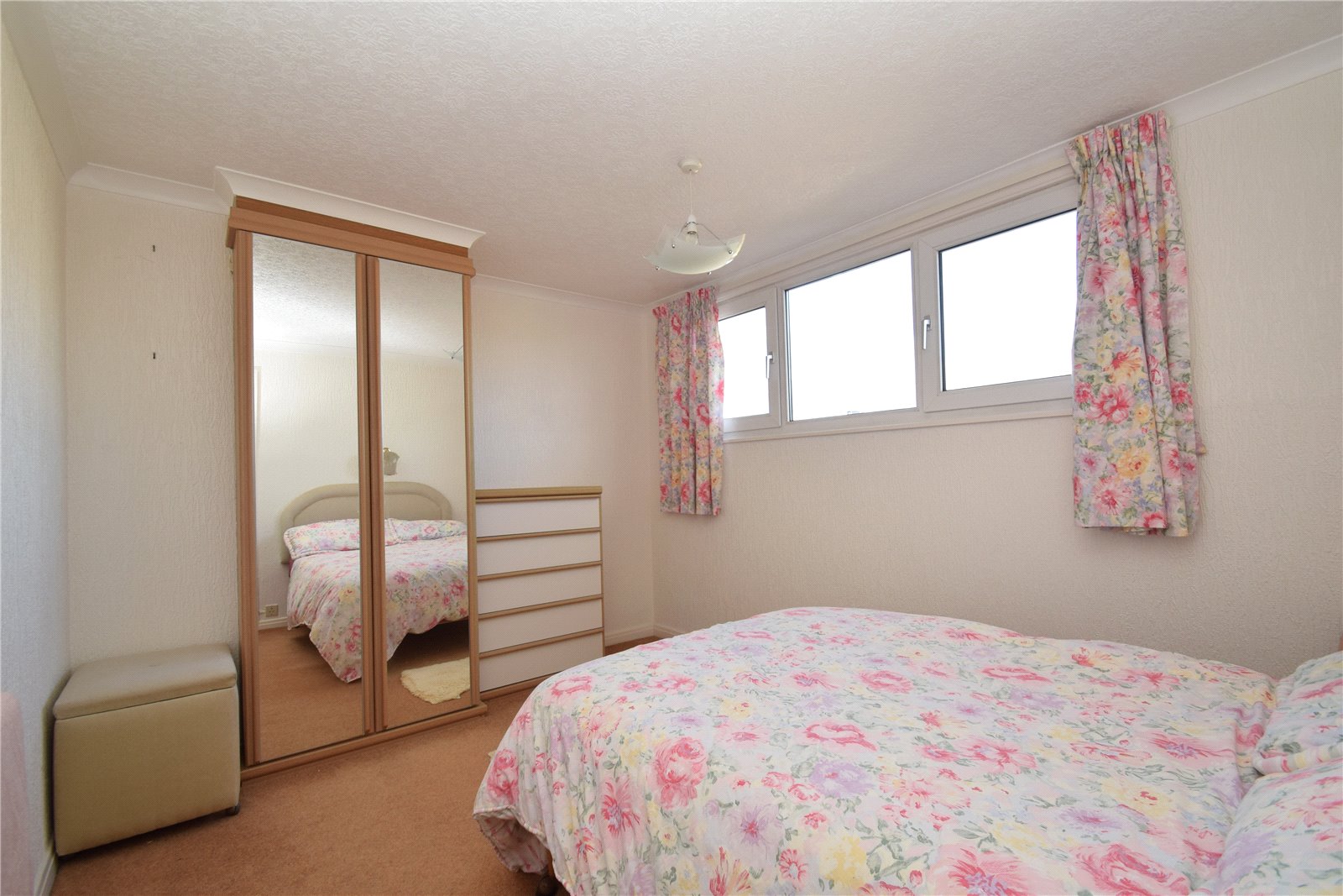 3 bed house for sale in West Garth Gardens, Cayton  - Property Image 10