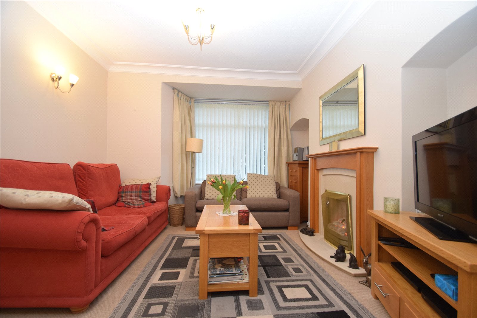 3 bed house for sale in Newlands Park Crescent, Scarborough  - Property Image 2