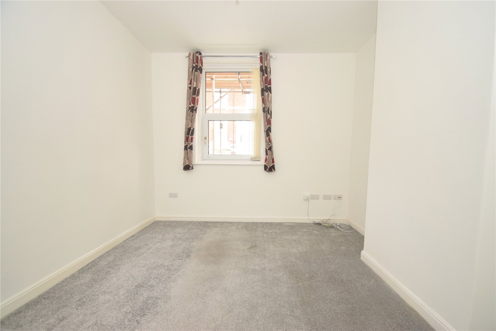 1 bed apartment to rent in West Street, Scarborough  - Property Image 5