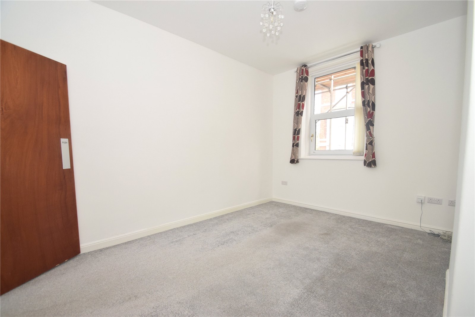 1 bed apartment to rent in West Street, Scarborough  - Property Image 6