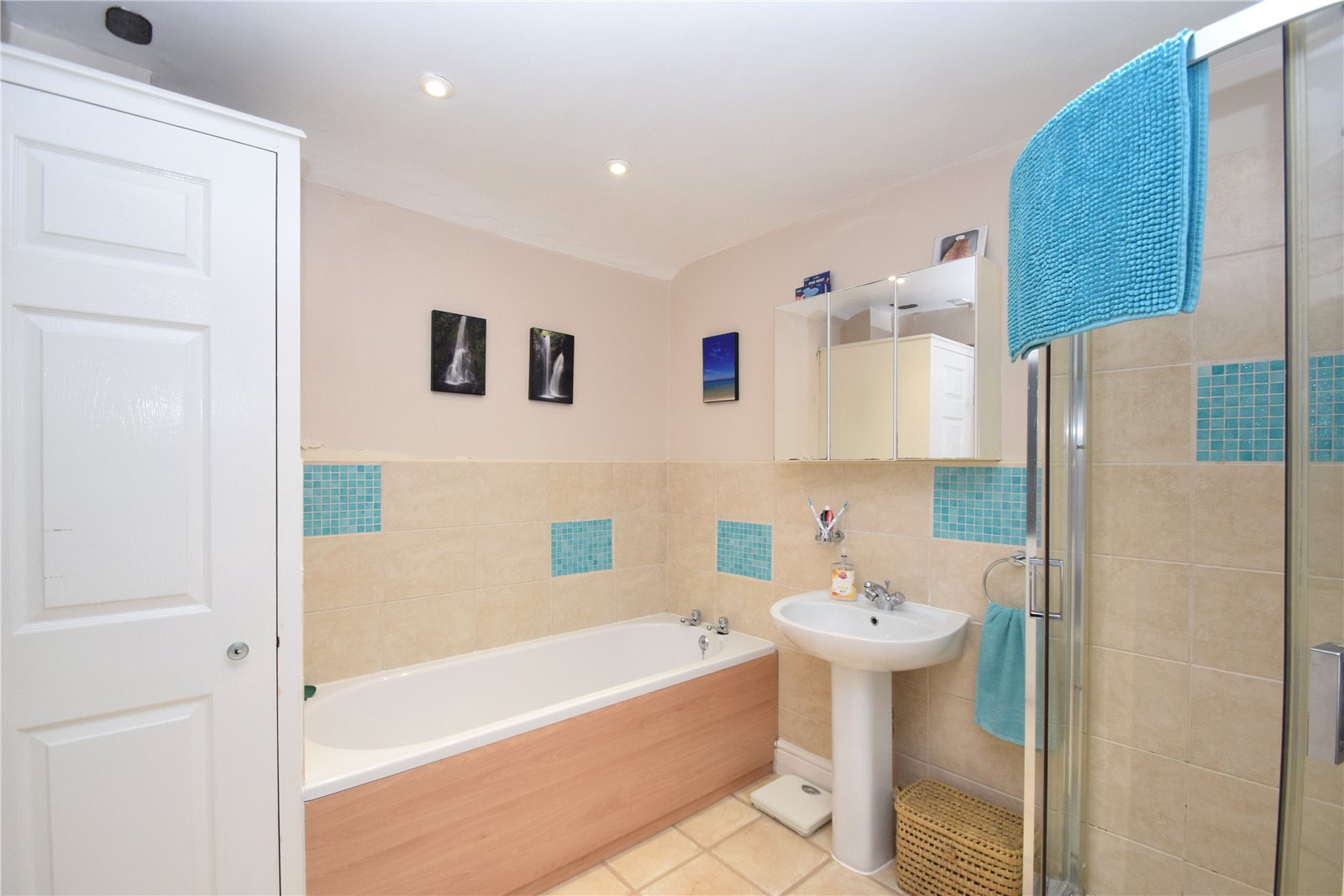 2 bed house for sale in Park Road, Scarborough  - Property Image 10