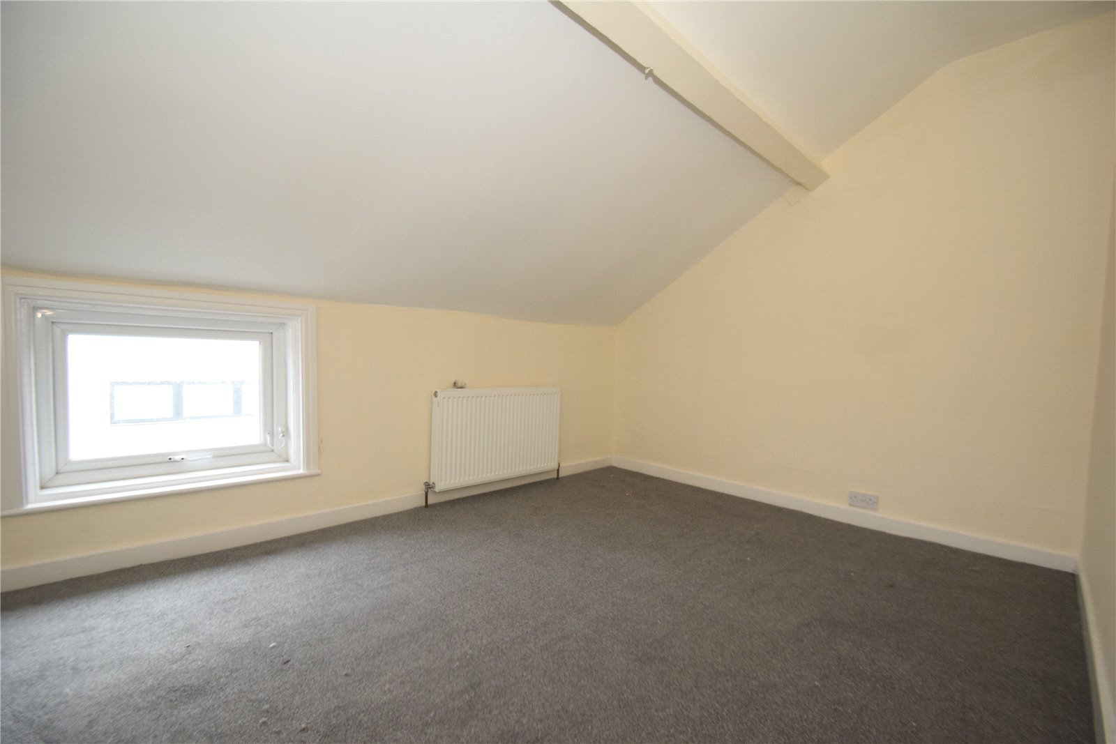 3 bed house for sale in James Street, Scarborough  - Property Image 8