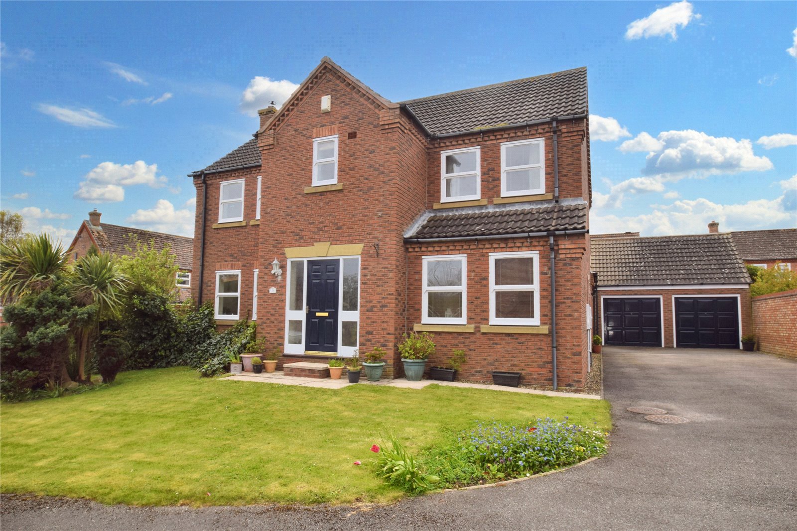 4 bed house for sale in Ivy Bank Court, Scalby - Property Image 1