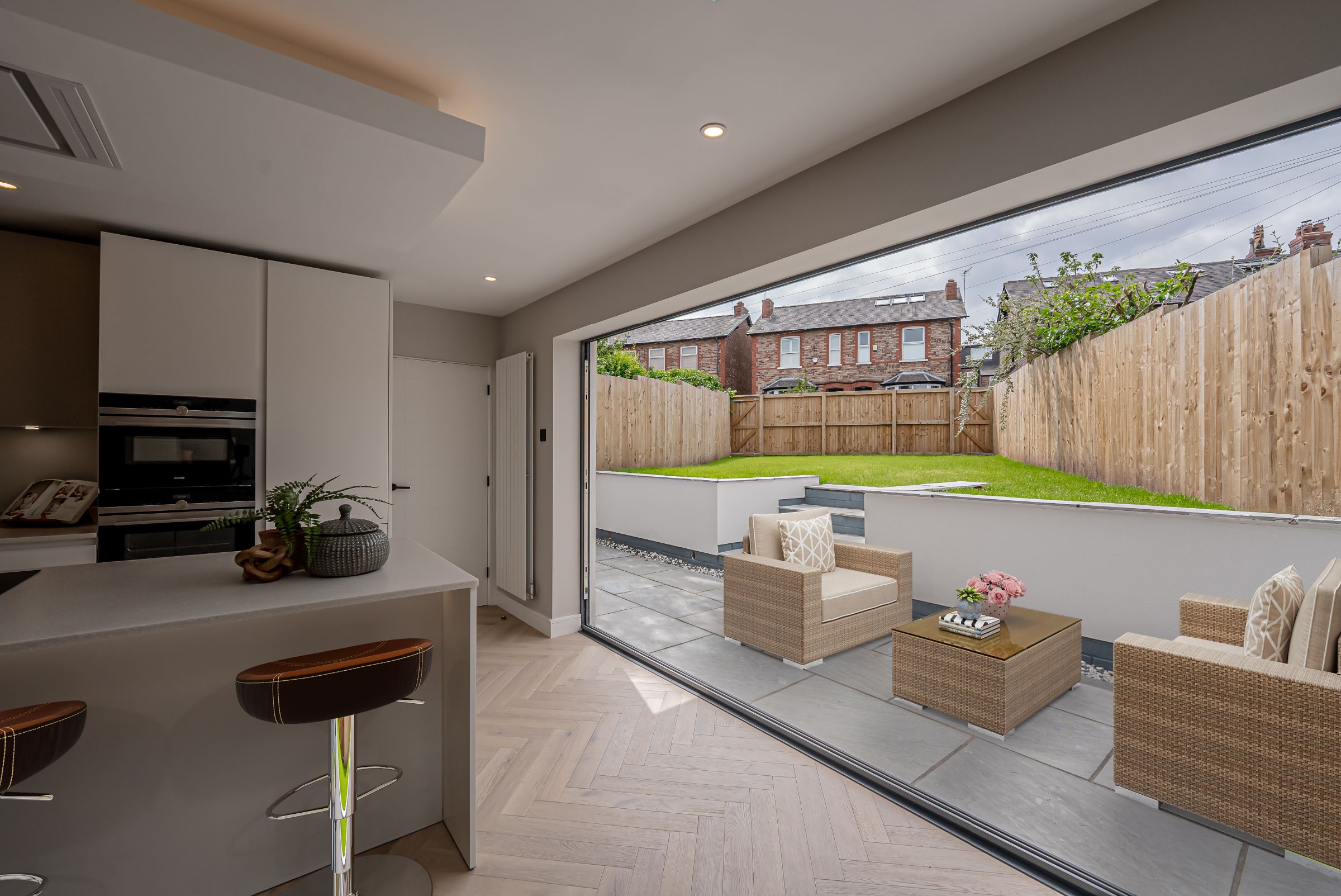 4 bed semi-detached house for sale in Grove Lane, Altrincham  - Property Image 9