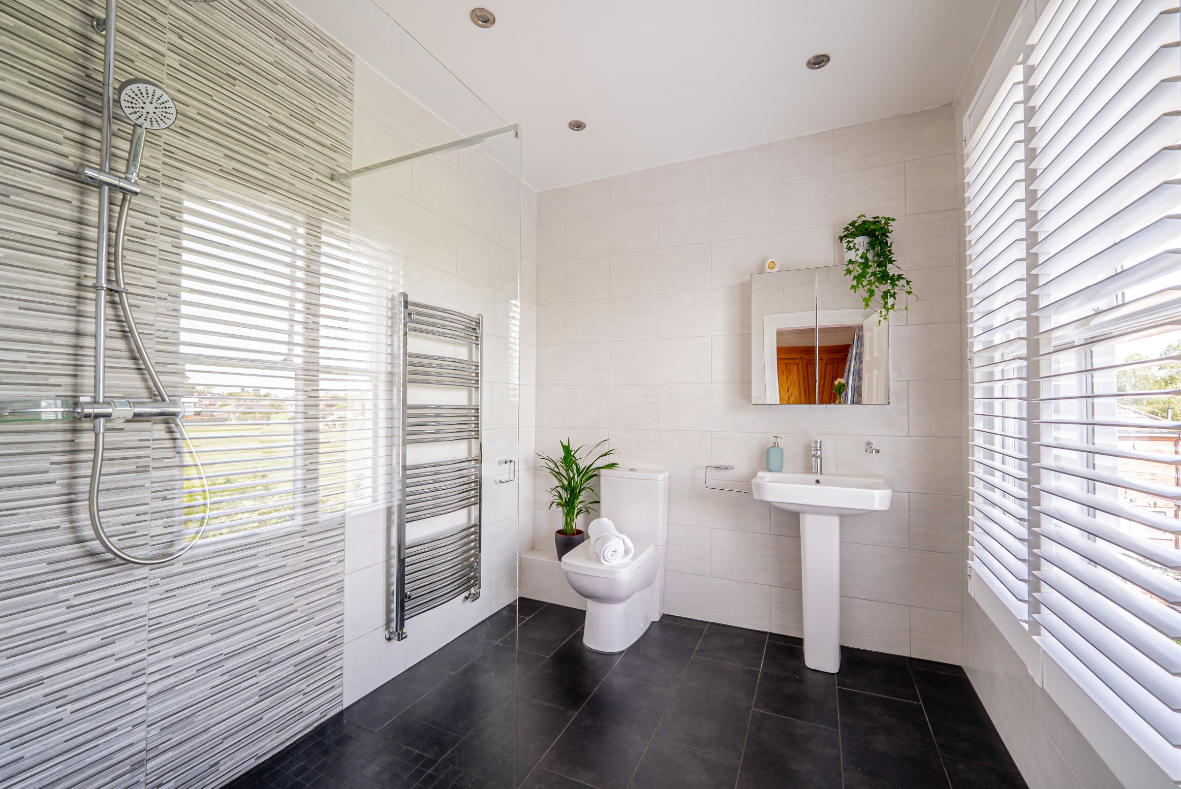 4 bed semi-detached house for sale in Moss Lane, Altrincham  - Property Image 12