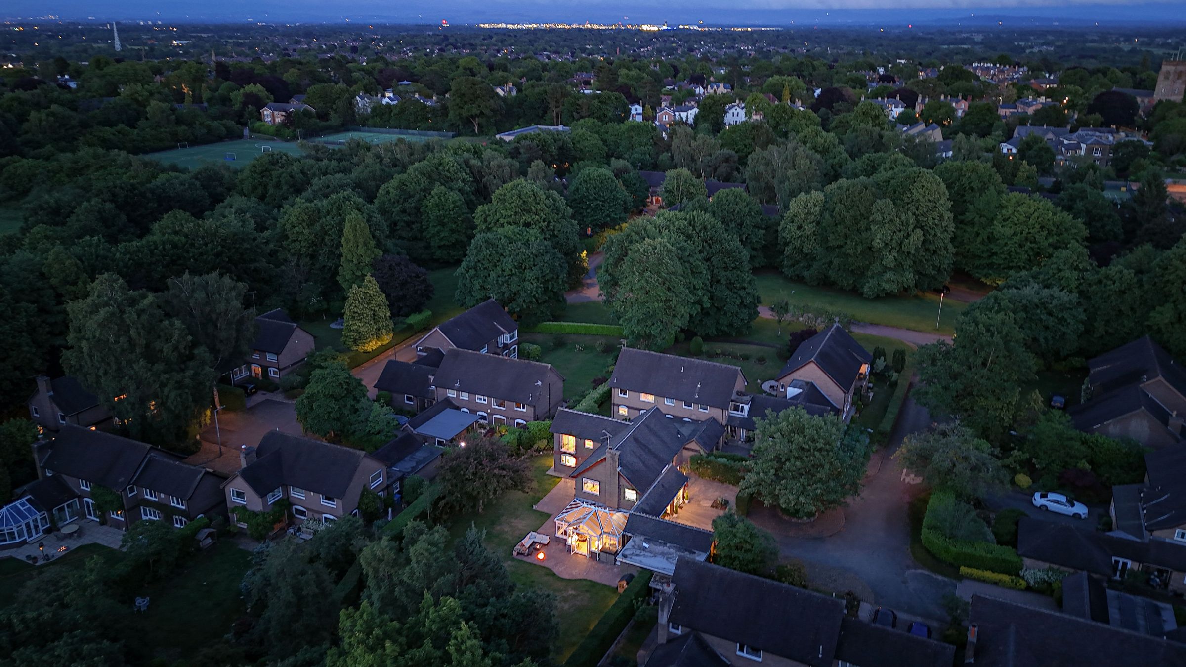 4 bed detached house for sale in Green Walk, Altrincham  - Property Image 24