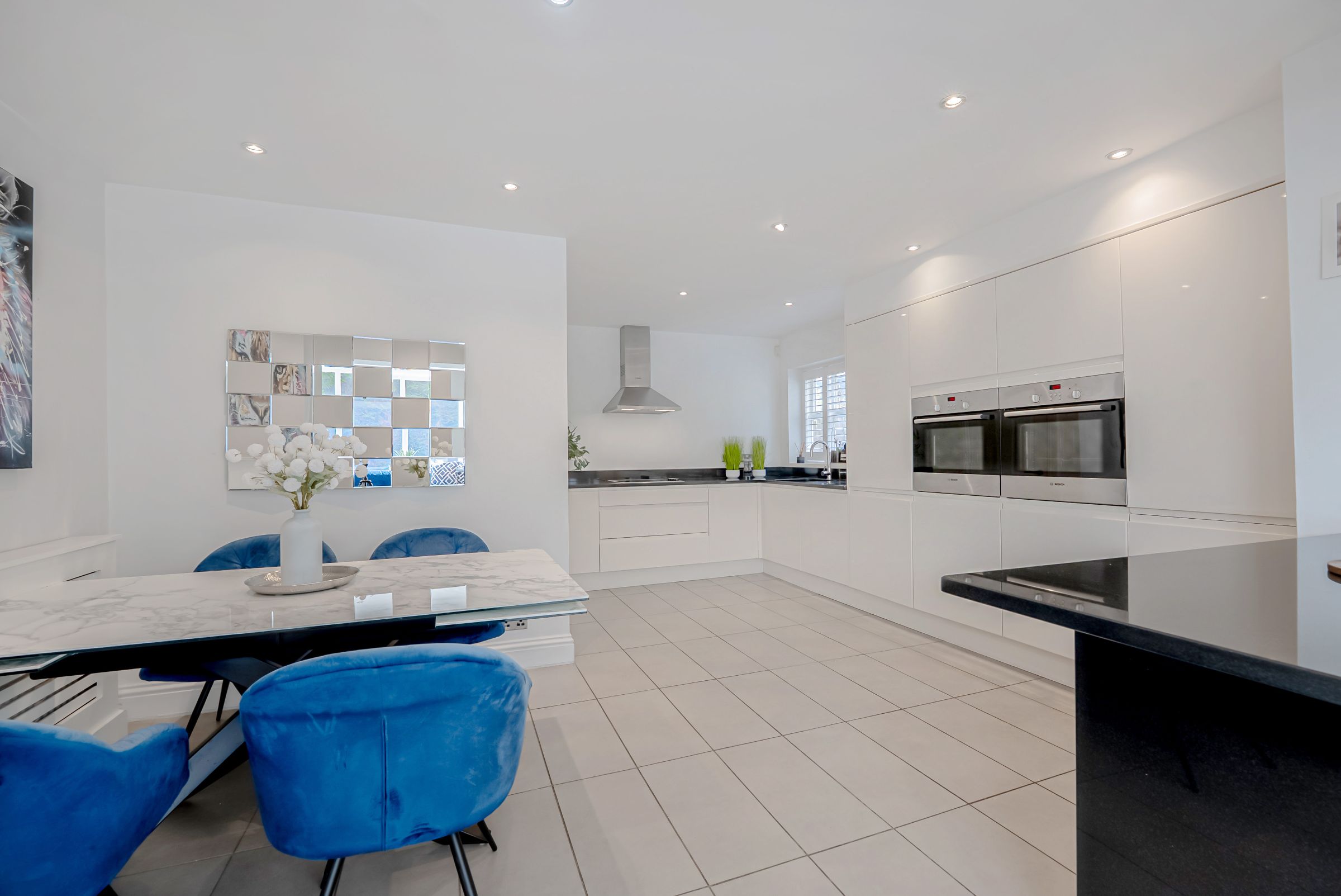 4 bed semi-detached house for sale in Hale, Altrincham 3