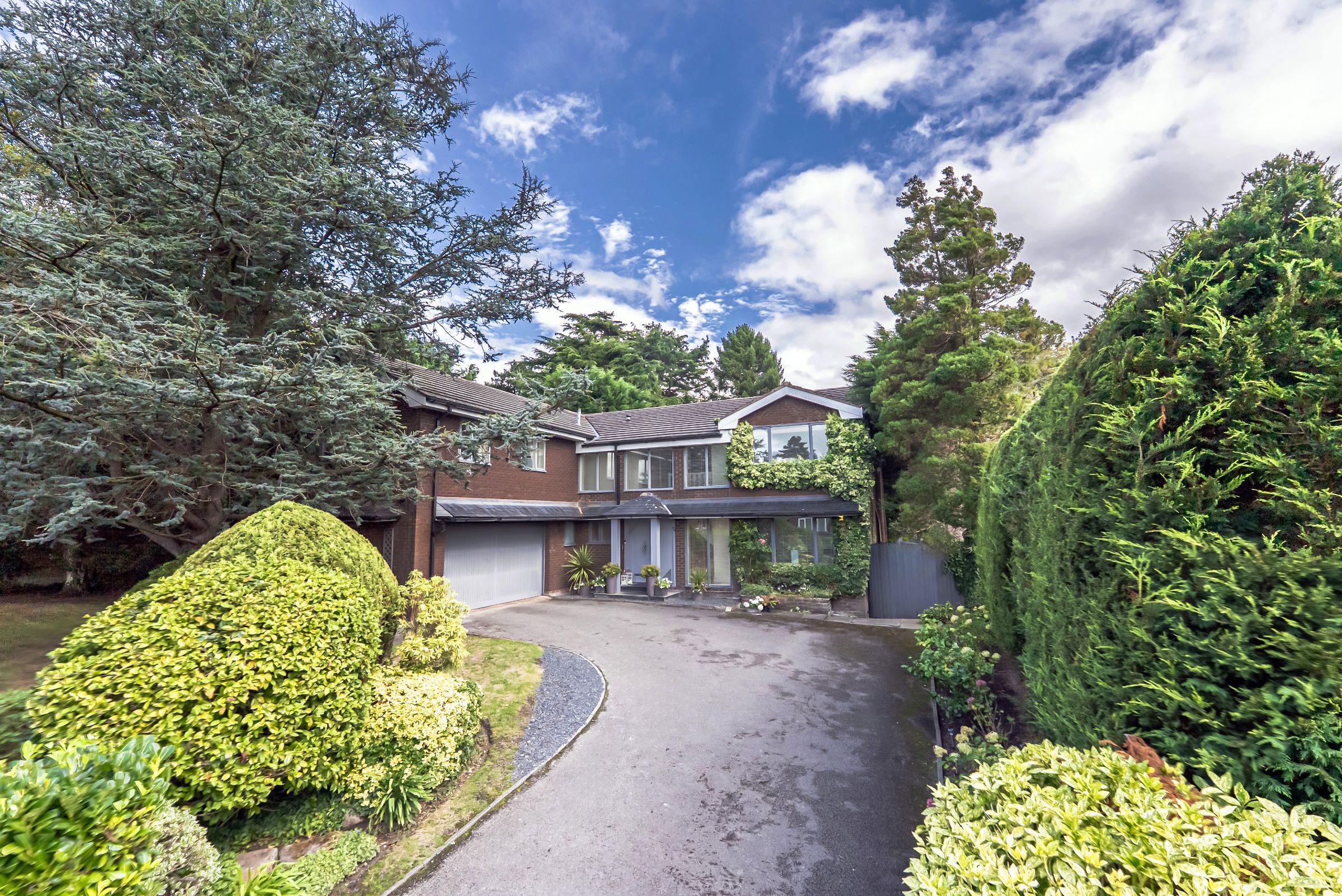 5 bed detached house for sale in Pinewood, Altrincham  - Property Image 29