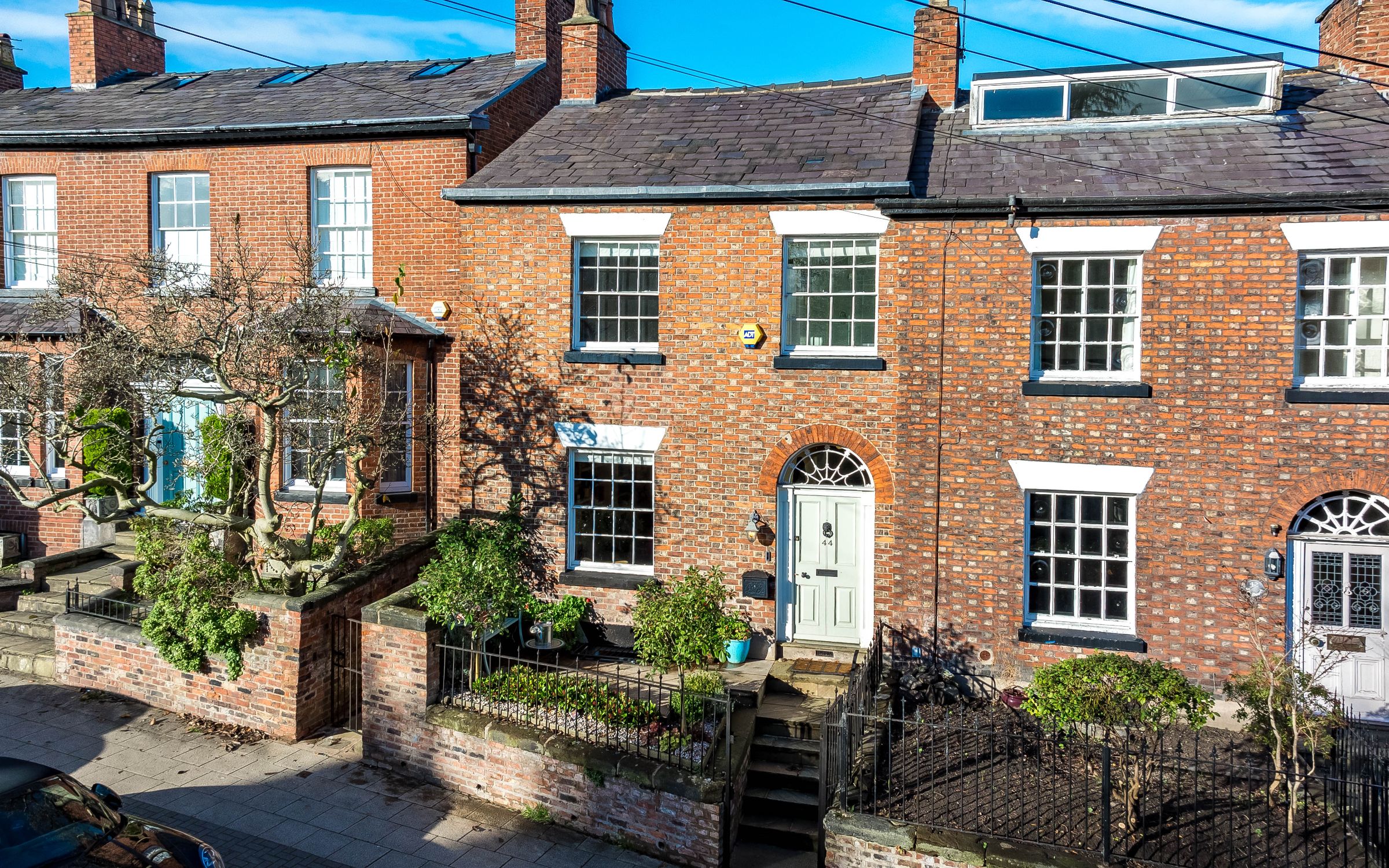 5 bed end of terrace house for sale, Altrincham - Property Image 1