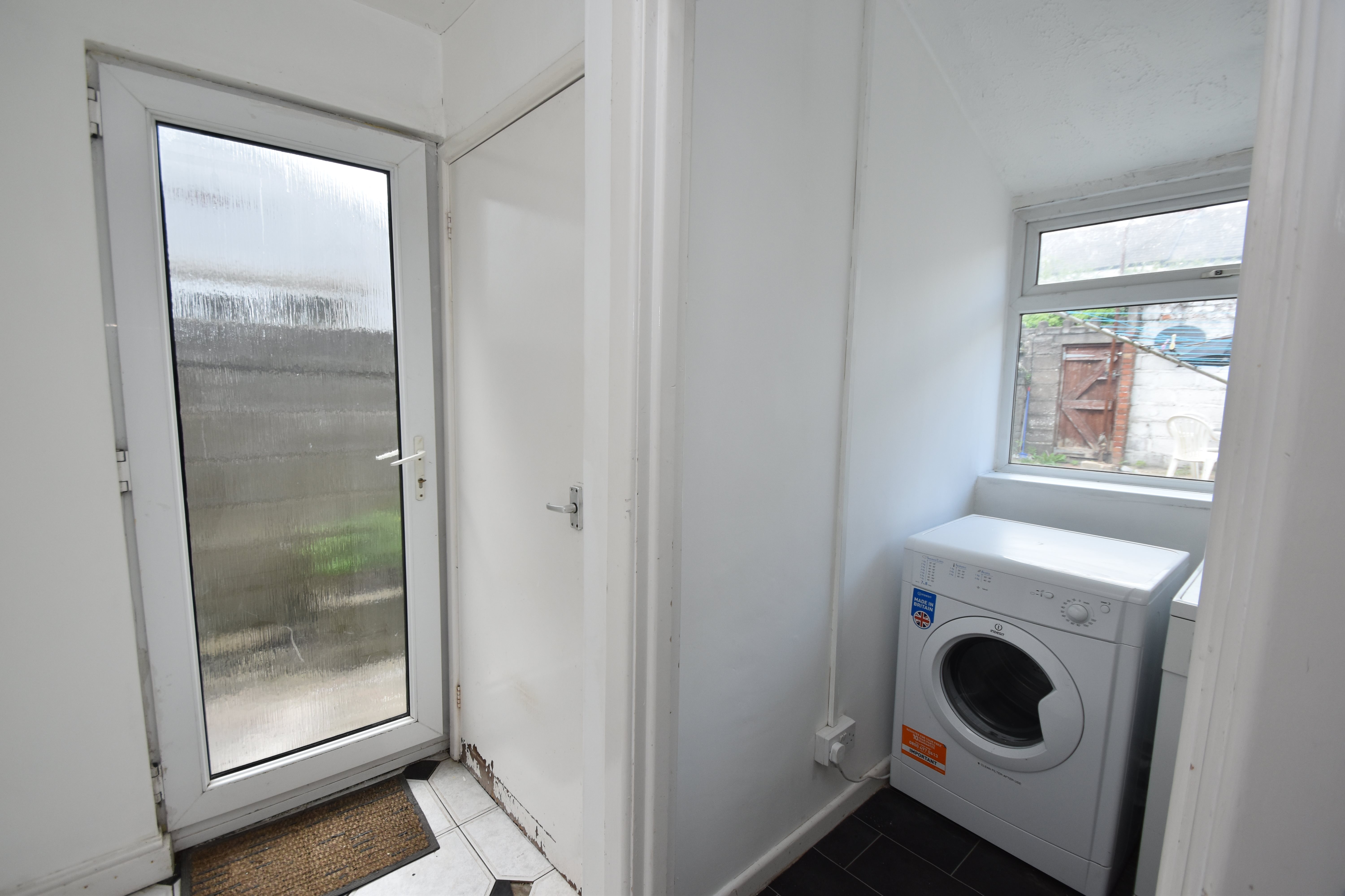 2 bed house to rent in New Zealand Road, Heath  - Property Image 14
