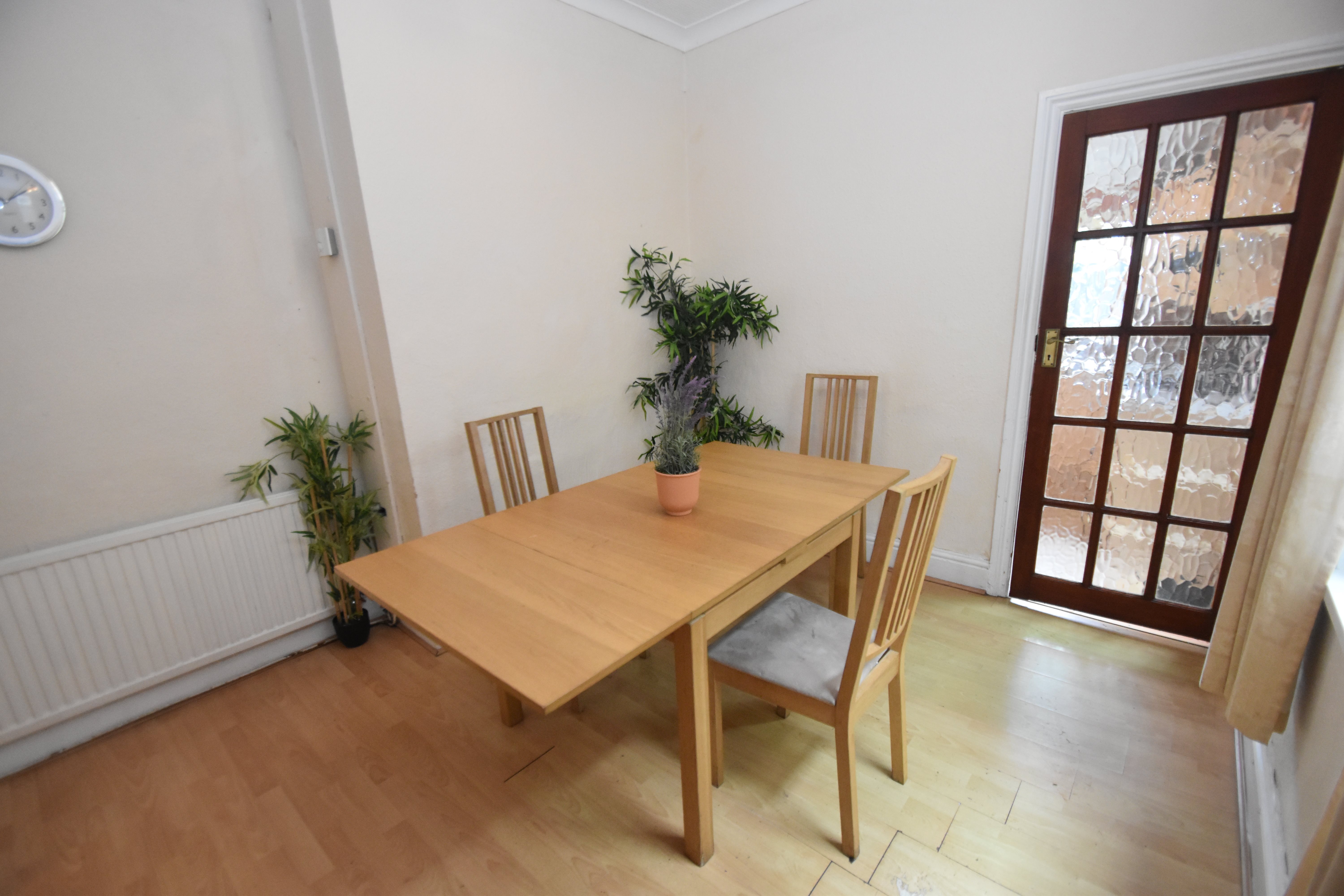 4 bed house to rent in Lisvane Street, Cathays 4