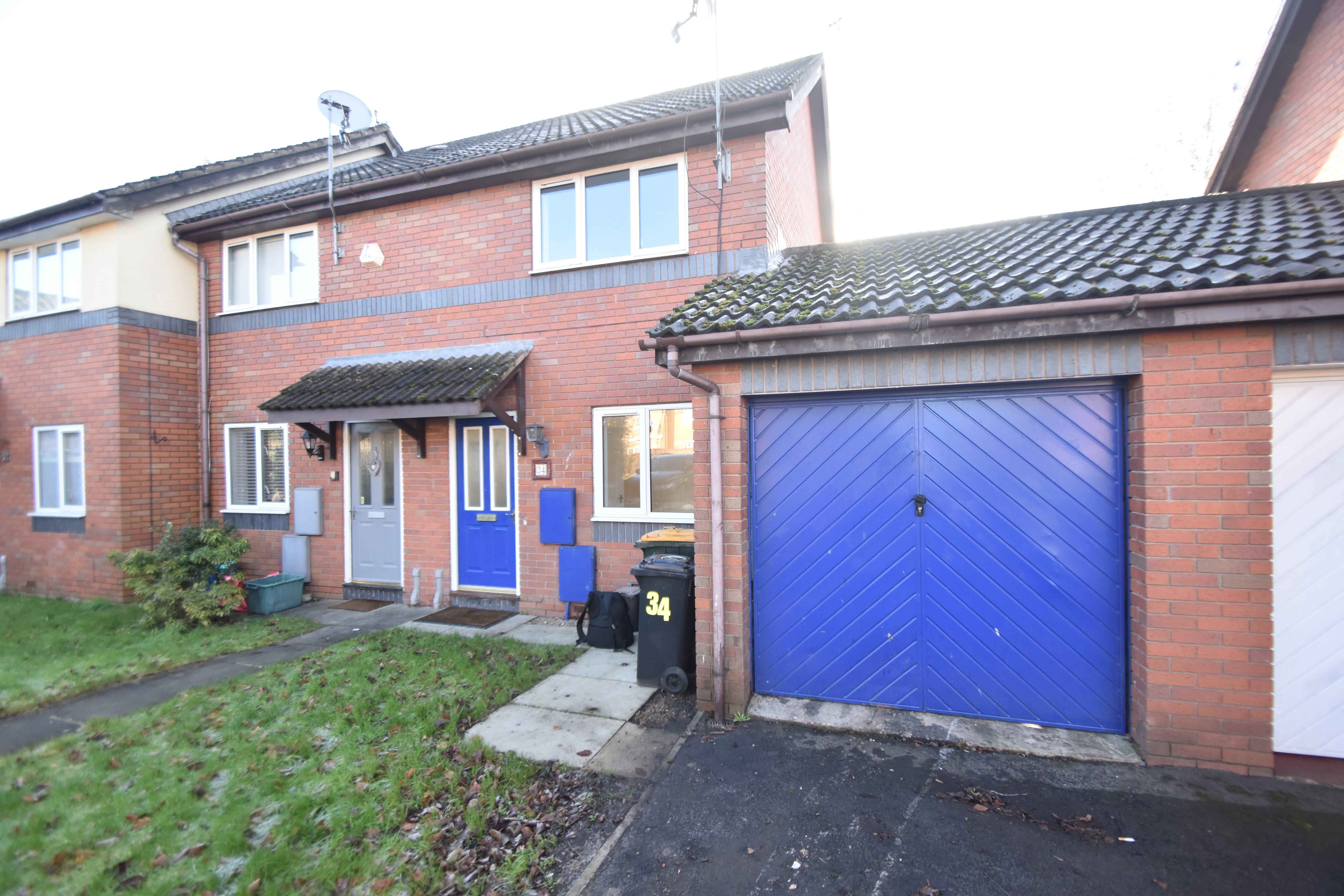 2 bed house to rent in Sir Charles Crescent, Duffryn 0