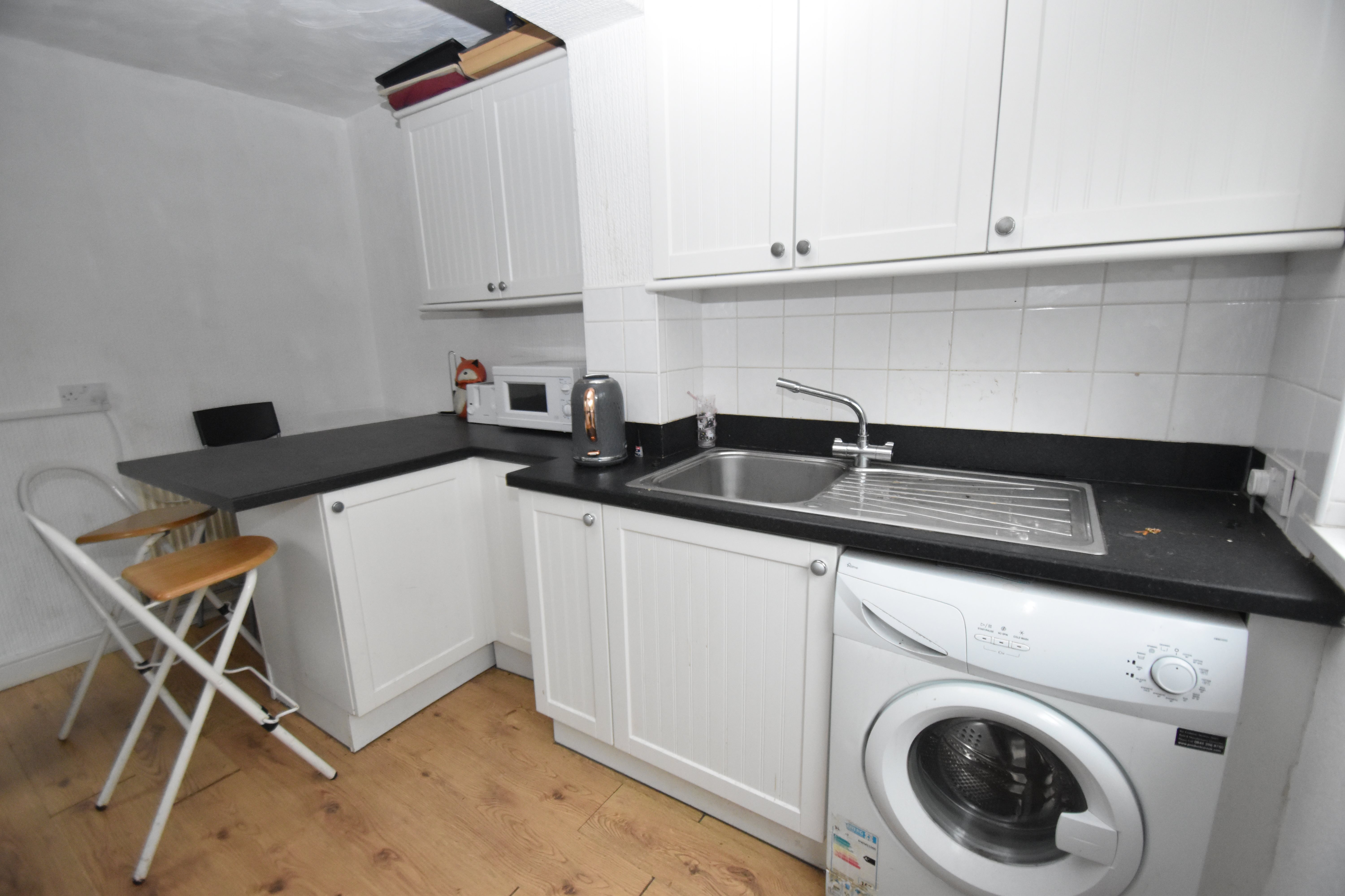 4 bed house to rent in Angus Street, Roath 10