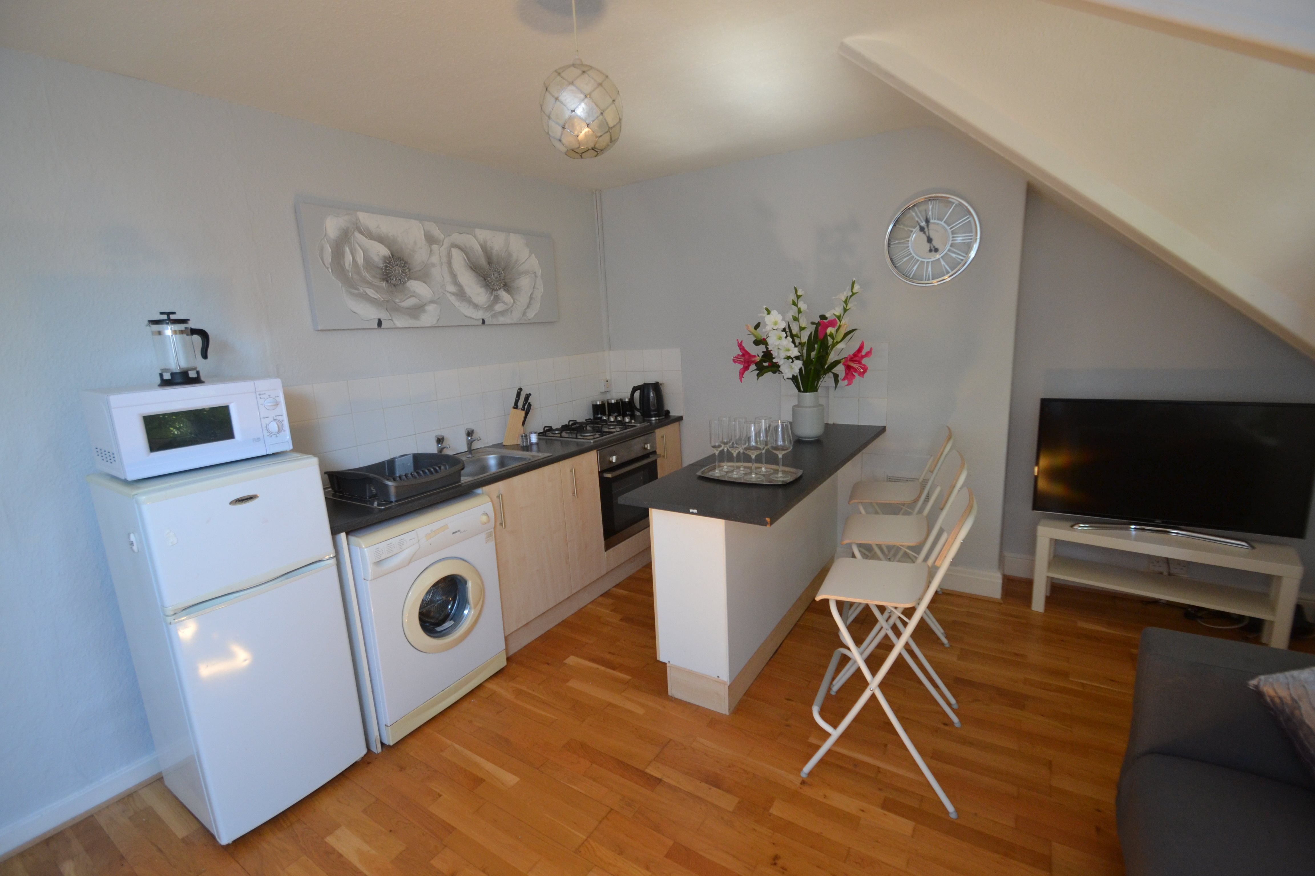 1 bed flat to rent in Connaught Road, ROATH 3