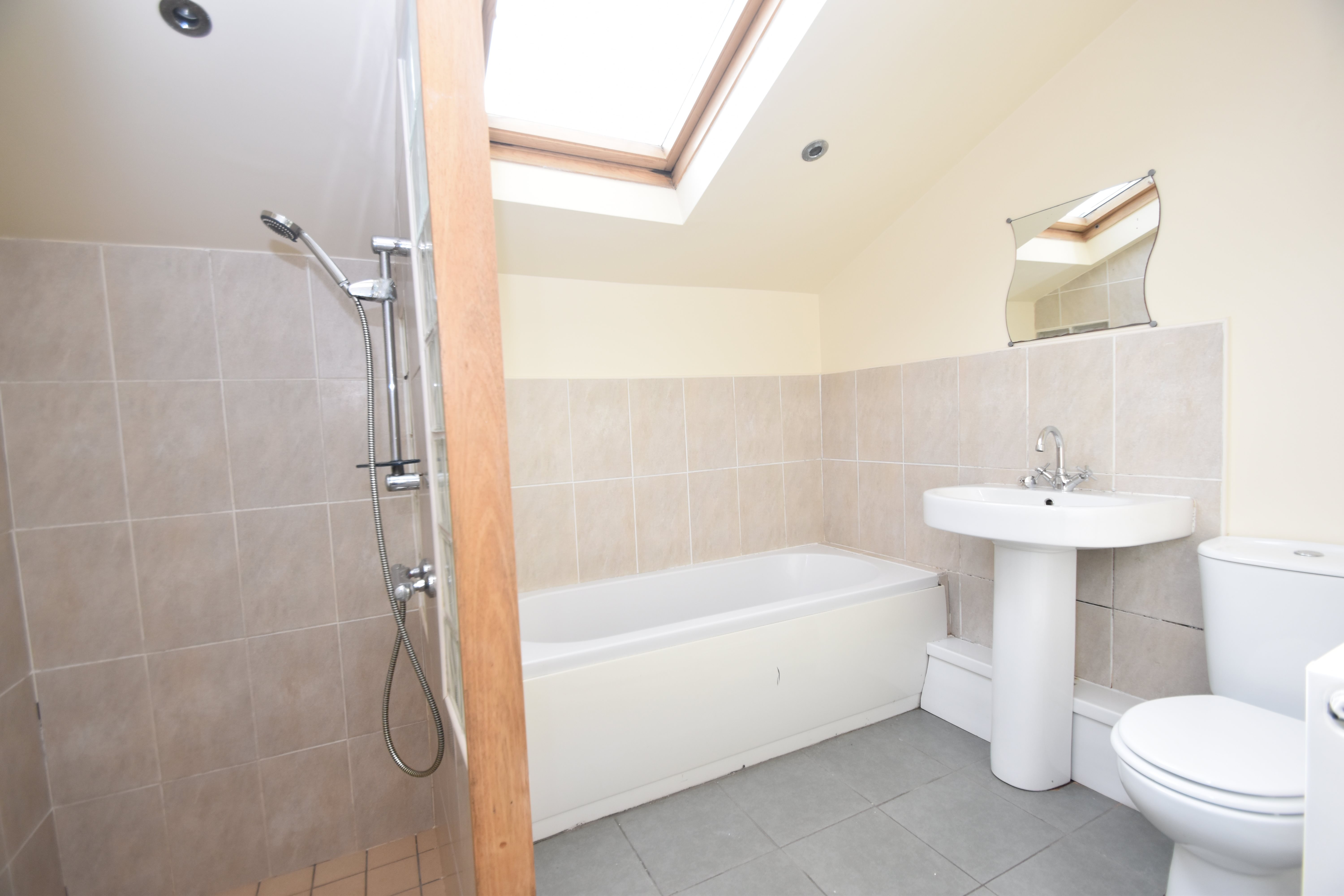 4 bed house to rent in Whitchurch Place, Cathays  - Property Image 5