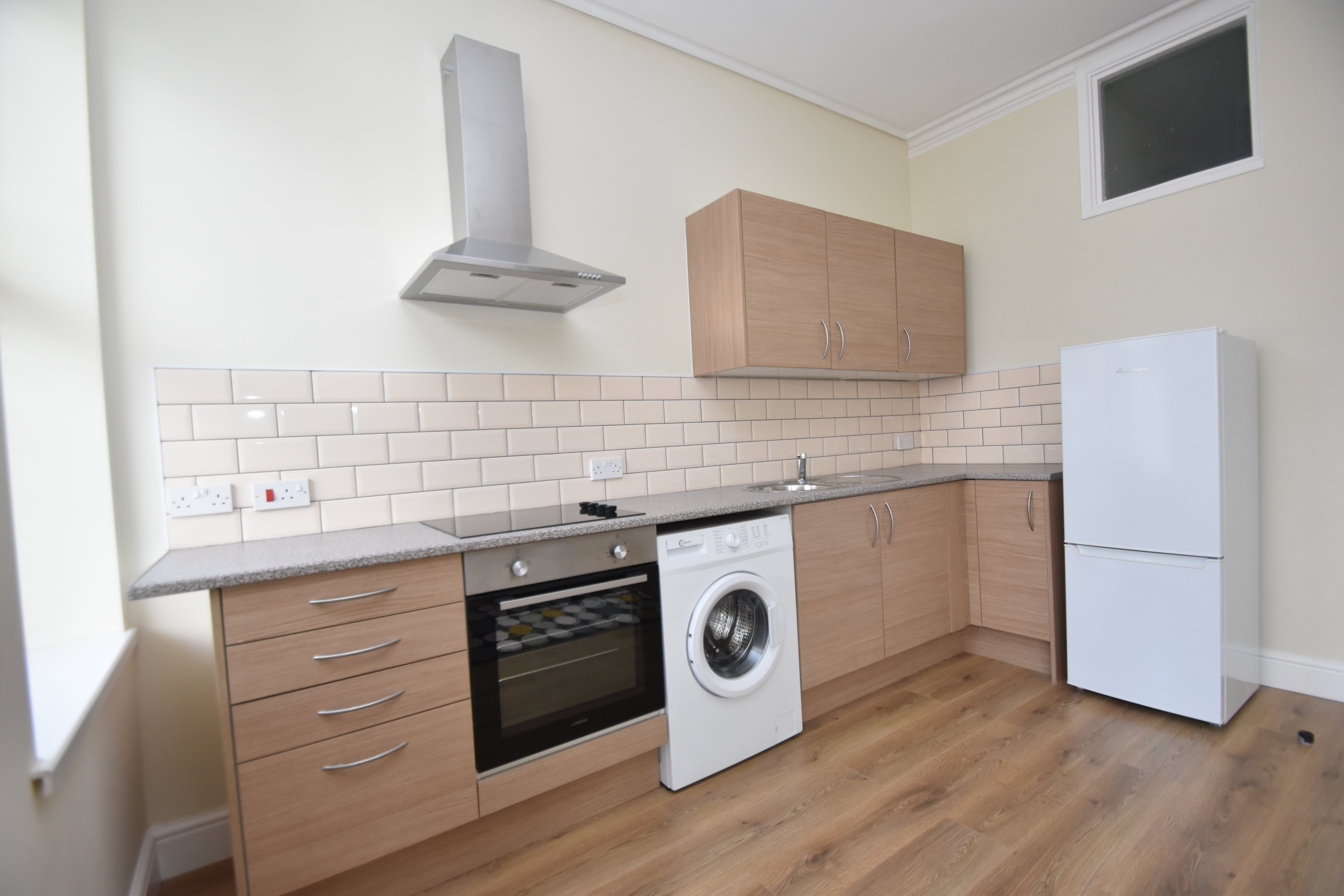 1 bed flat to rent in Connaught Road, ROATH 4