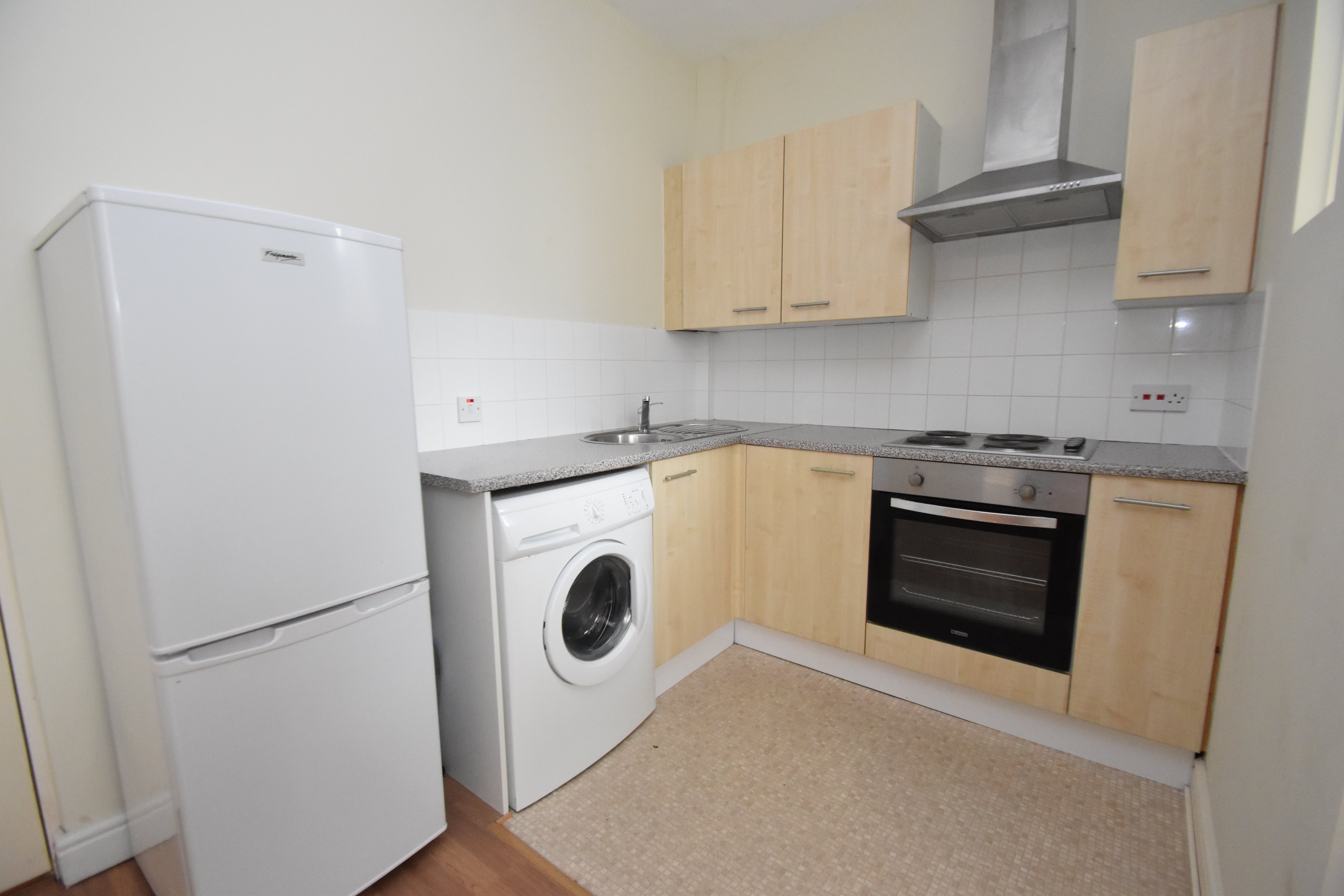 1 bed flat to rent in Piercefield Place, ADAMSDOWN 4