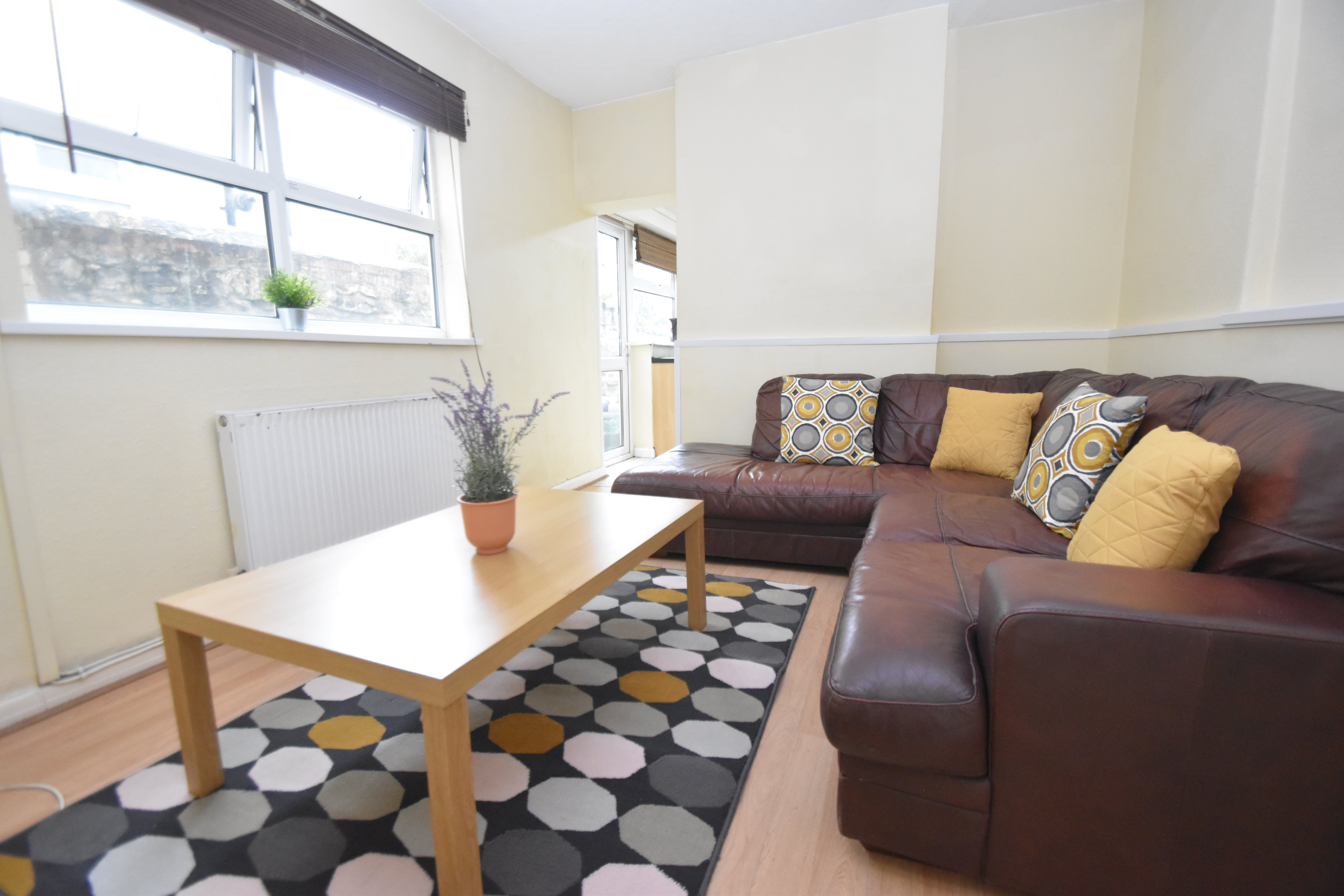 4 bed house to rent in Daniel Street, Cathays 5