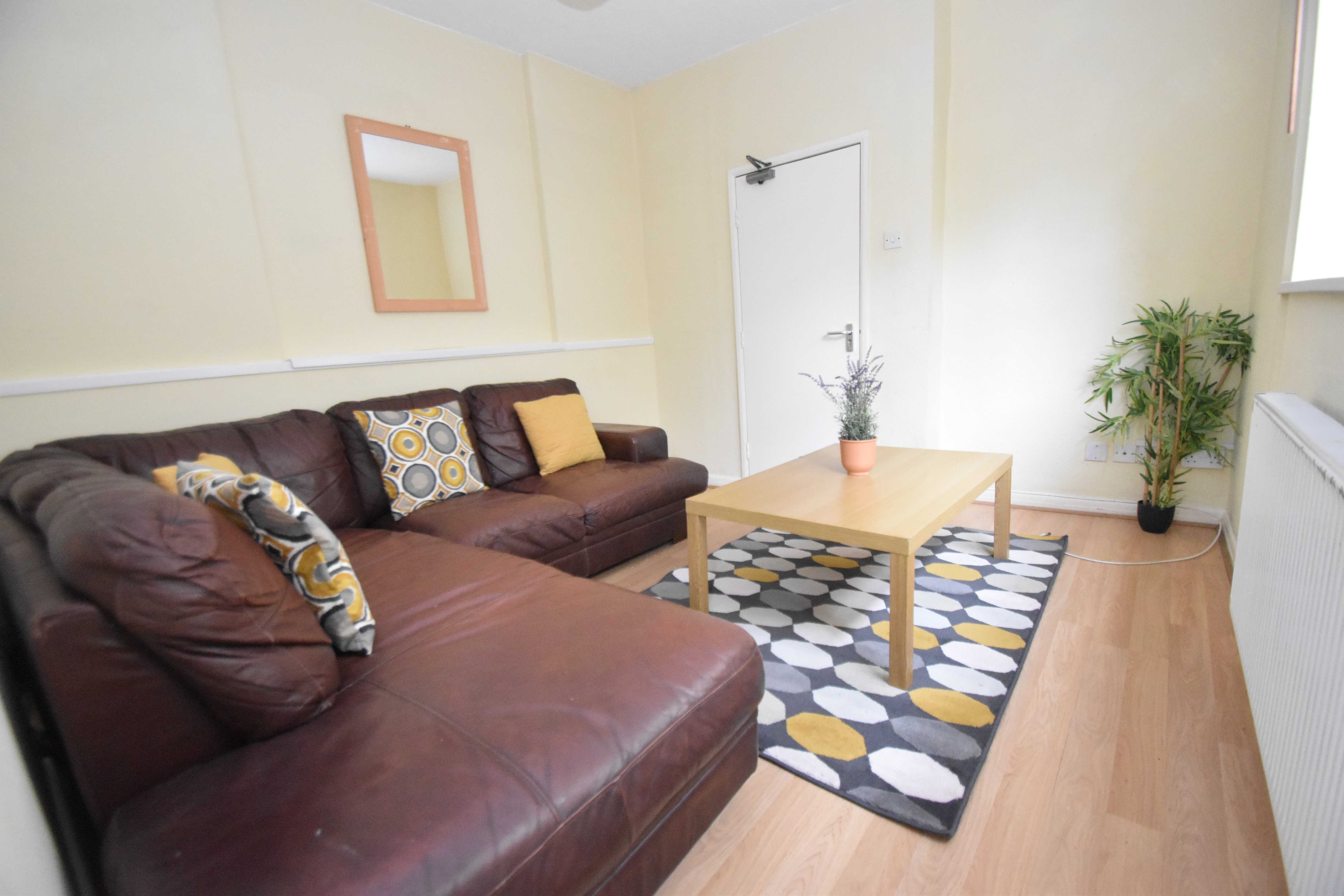 4 bed house to rent in Daniel Street, Cathays 6
