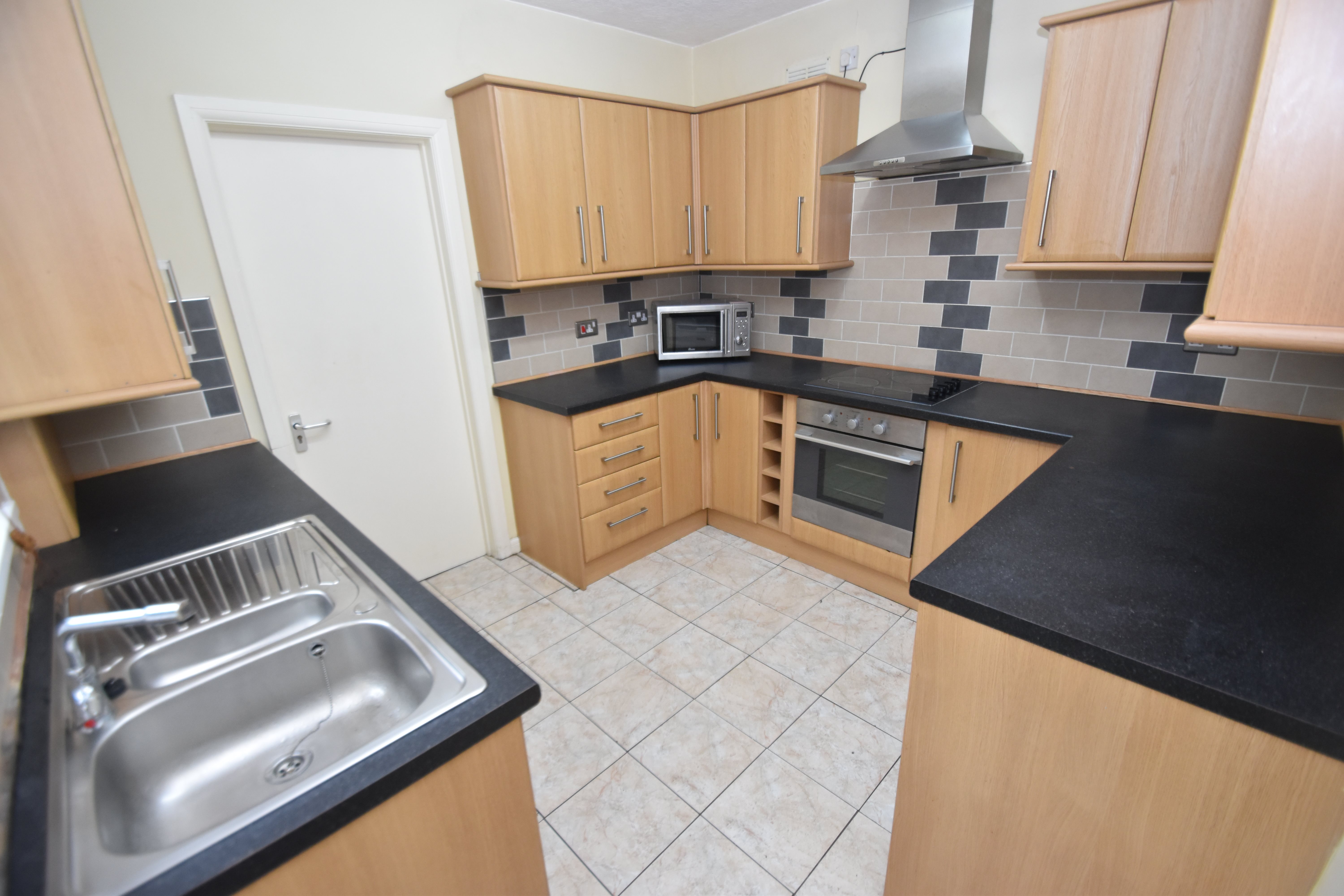 4 bed house to rent in Daniel Street, Cathays 8
