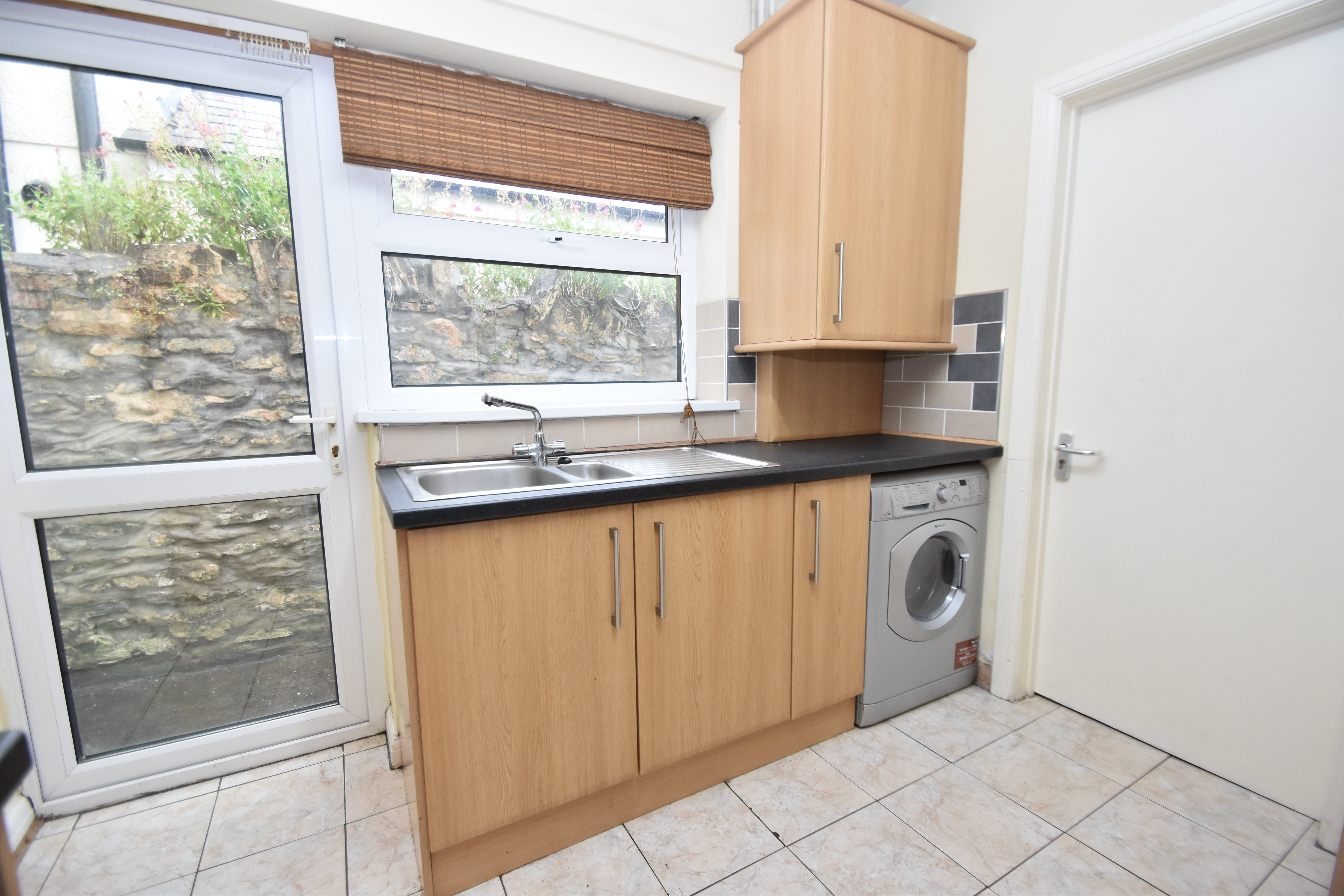4 bed house to rent in Daniel Street, Cathays 9