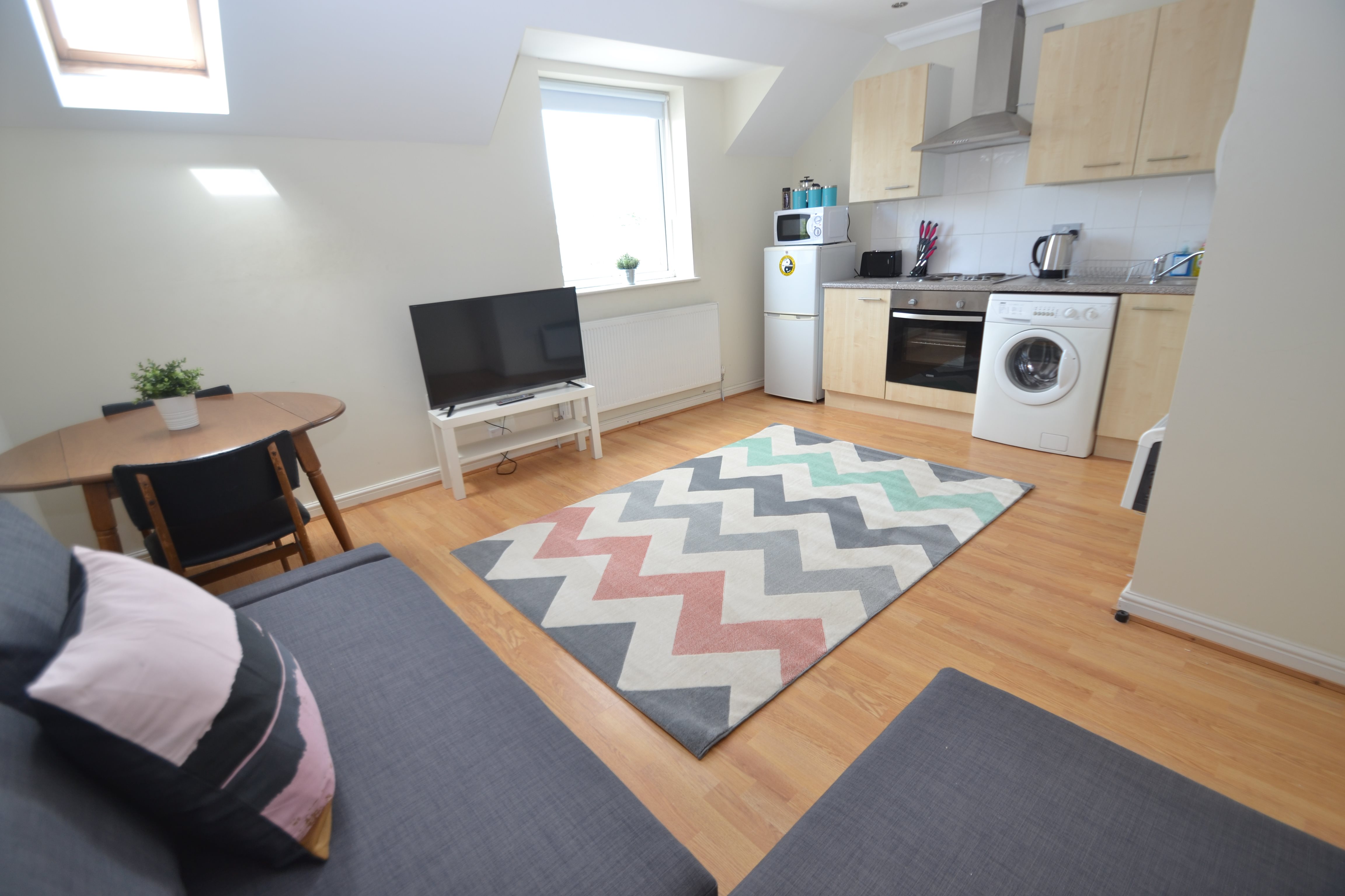 1 bed flat to rent in Green Street, RIVERSIDE 5