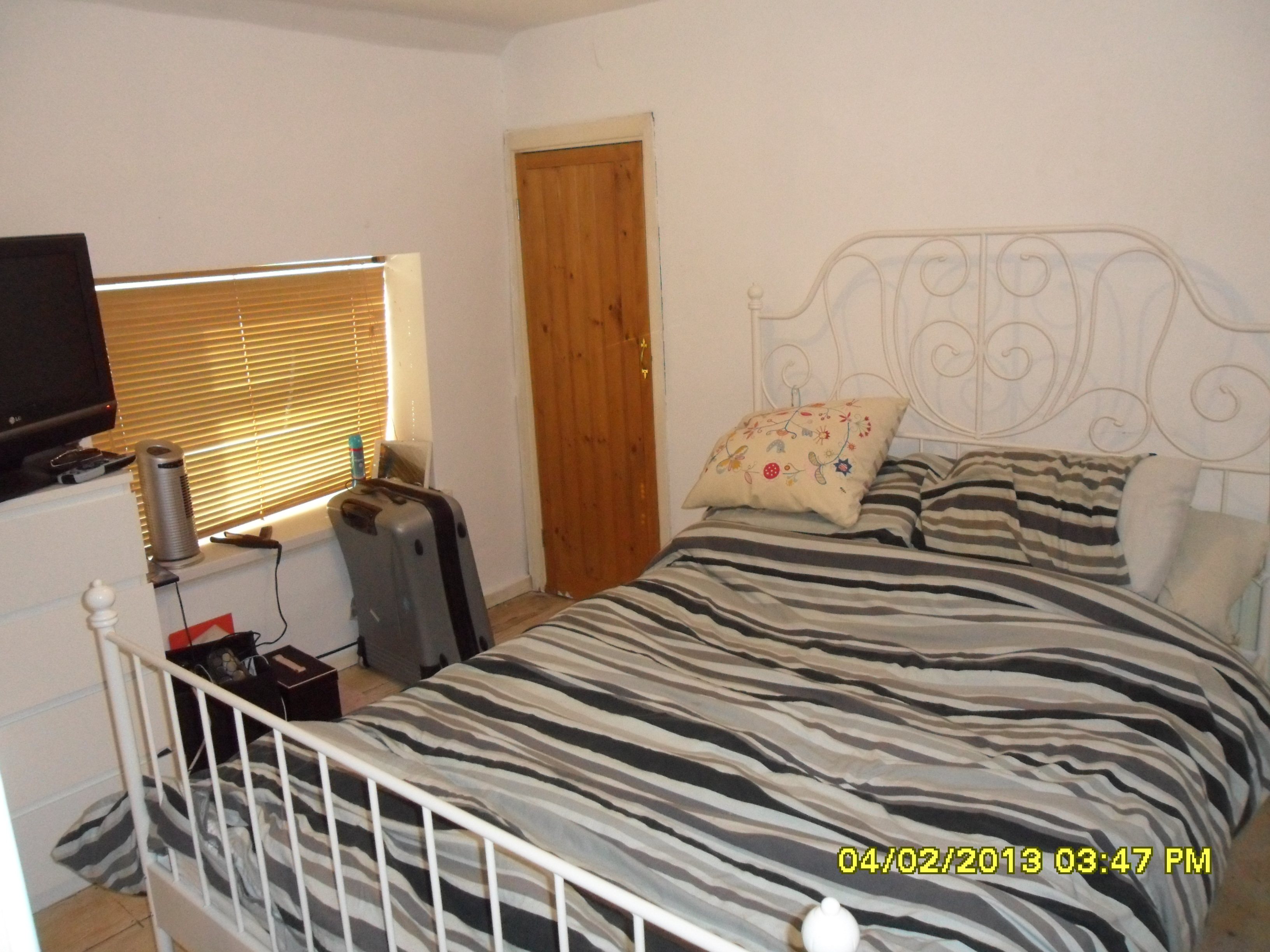 2 bed house to rent in Park Street , Treforest 5