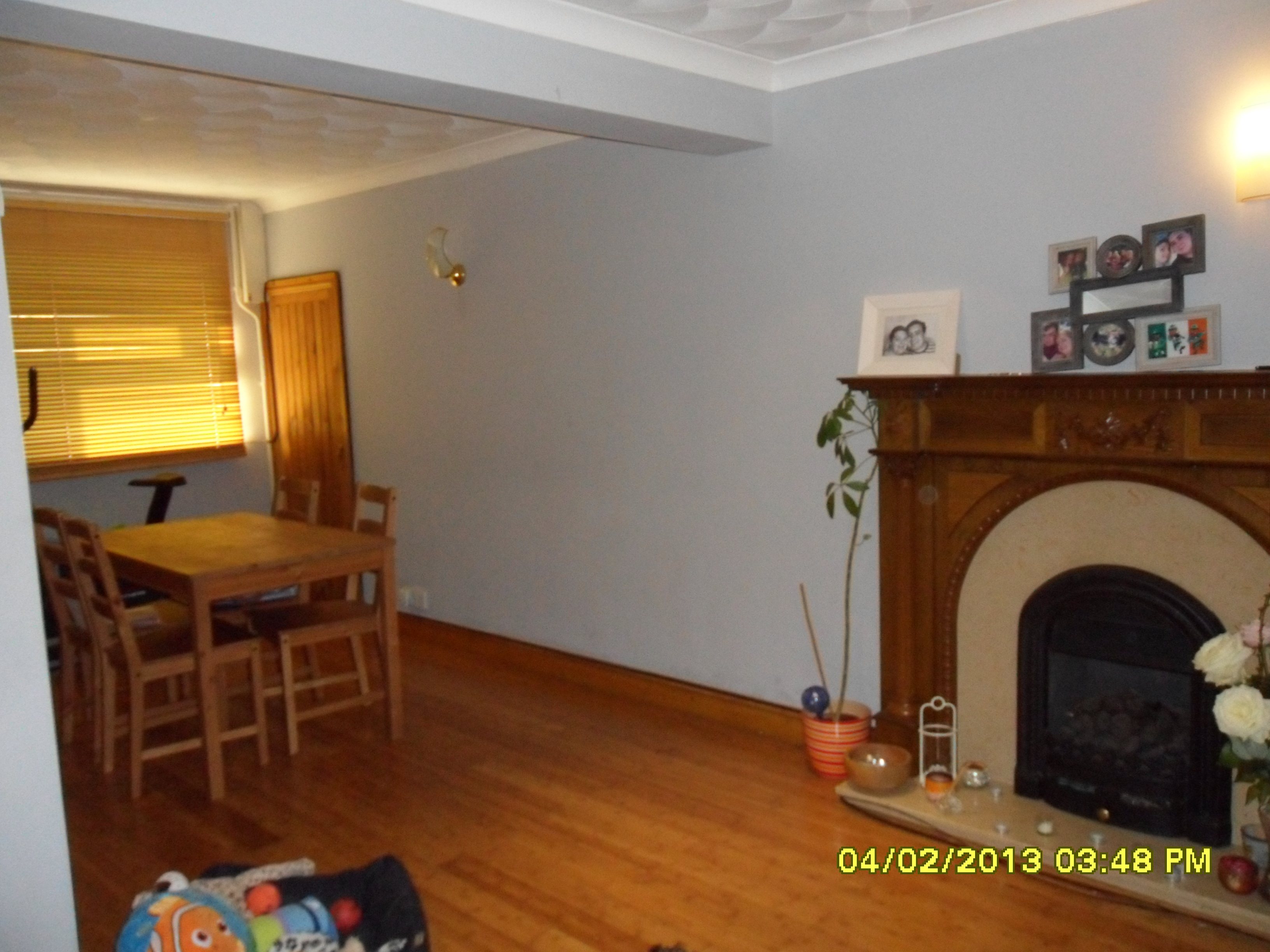 2 bed house to rent in Park Street , Treforest 1