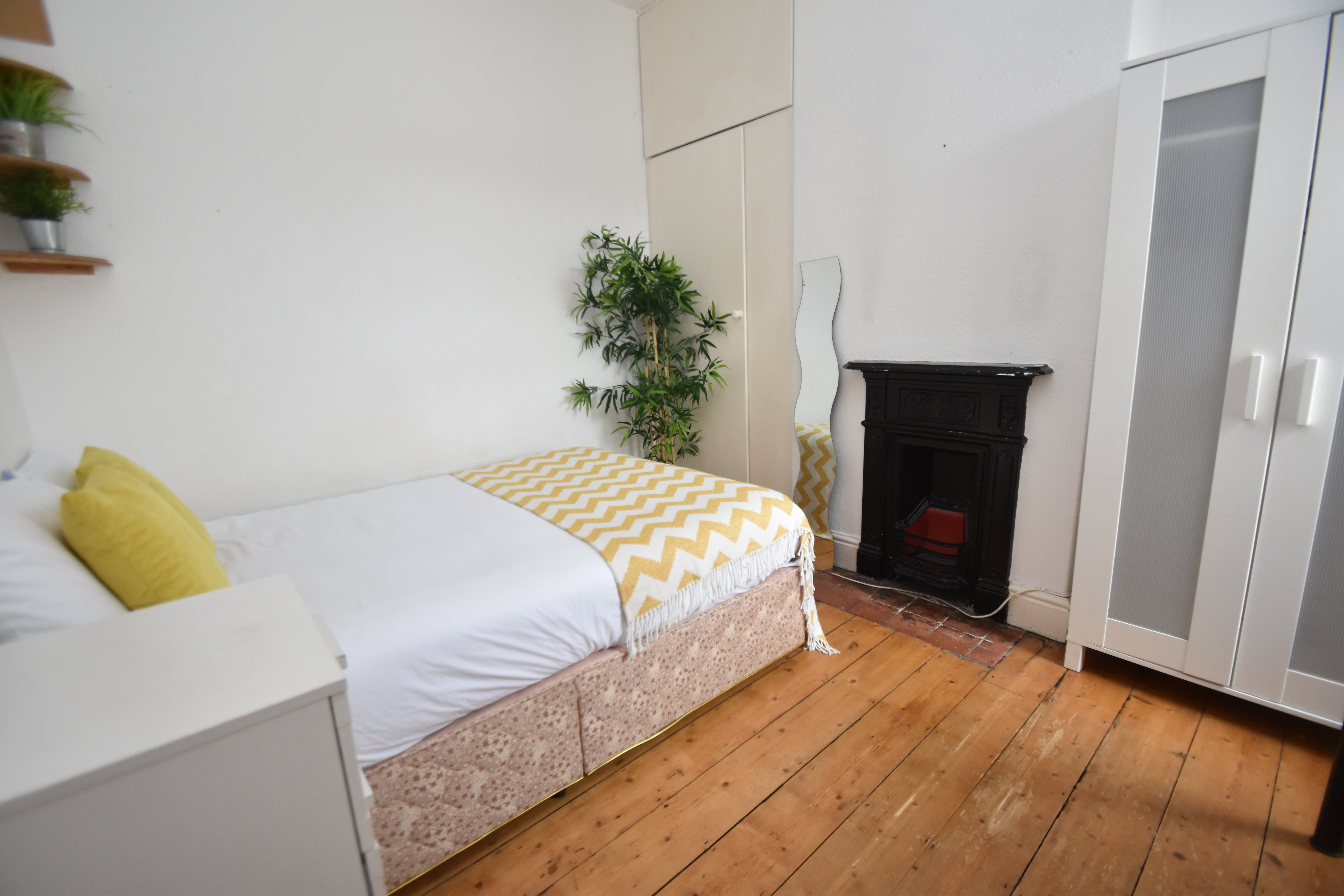 4 bed house to rent in Manor Street, Heath  - Property Image 18