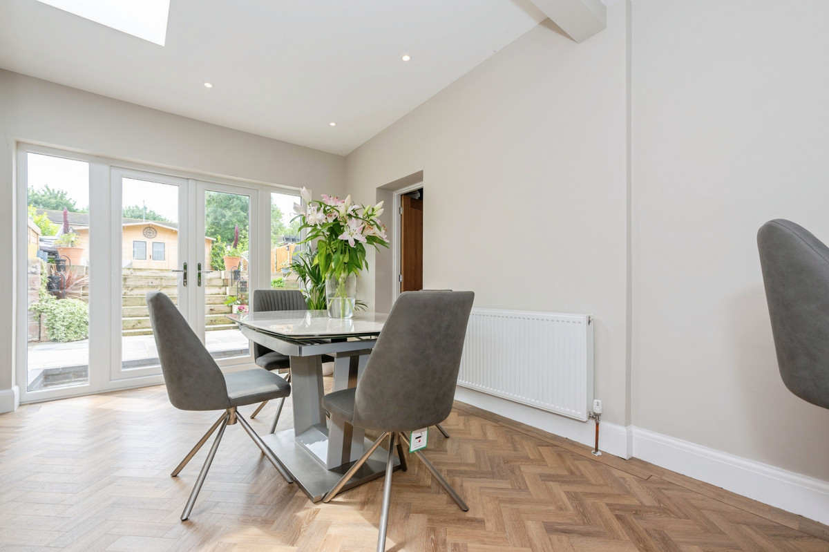 5 bed semi-detached house for sale in Lower Higham Road, Gravesend  - Property Image 8