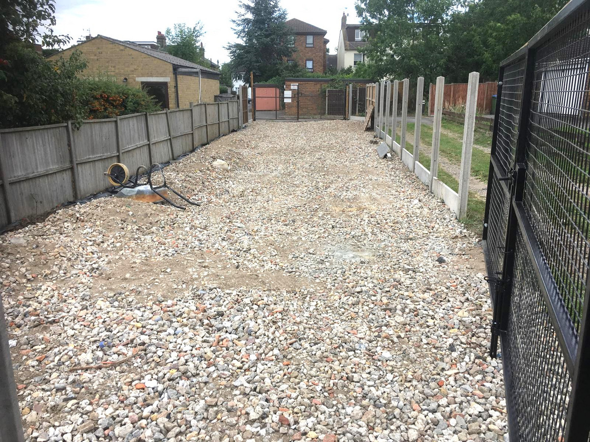 1 bed detached bungalow for sale in Green Lane, London, SE9