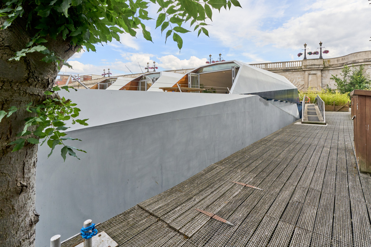 2 bed house boat for sale in Panther Quay, Kingston upon Thames  - Property Image 18