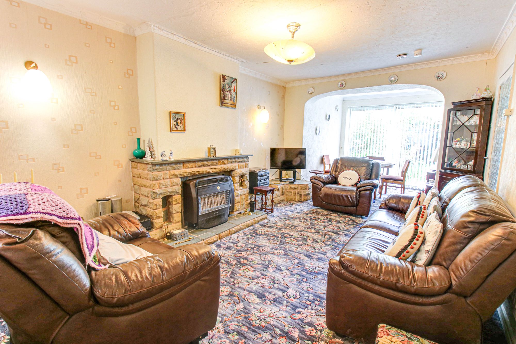 2 bed semi-detached bungalow for sale in Marlow Drive, Manchester  - Property Image 2