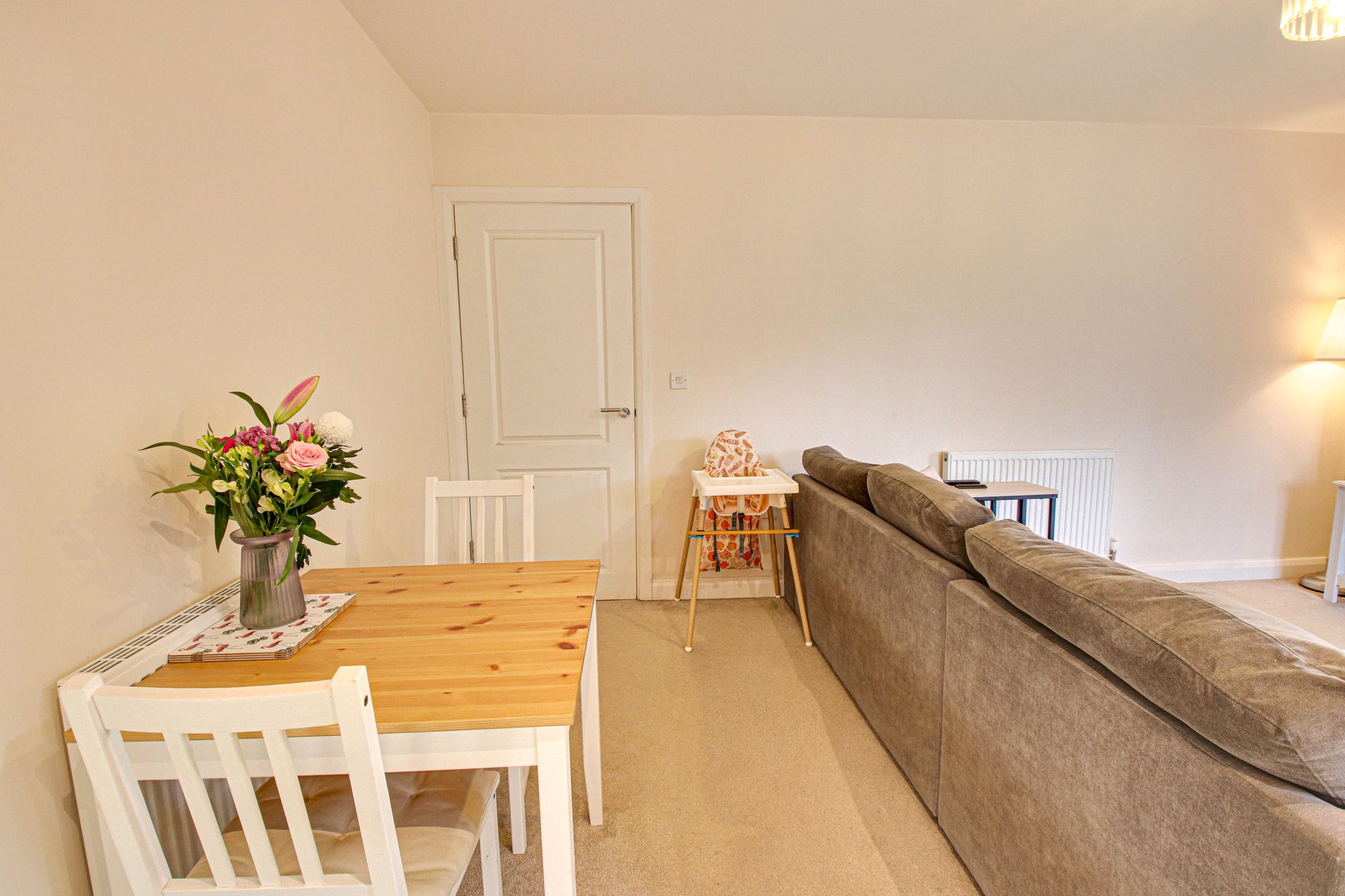 2 bed ground floor flat for sale in Glazebrook Meadows, Glazebrook, WA3 6