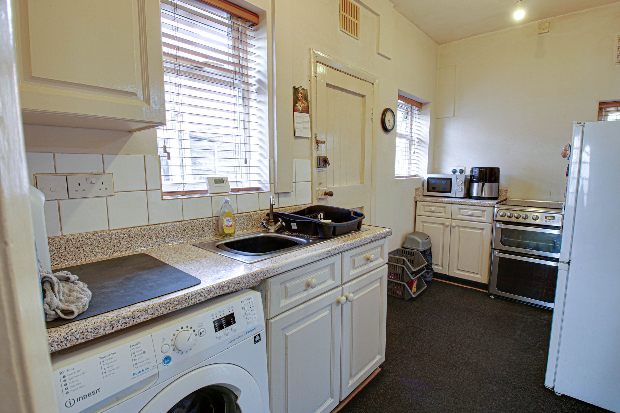 3 bed semi-detached house for sale in Devon Road, Manchester  - Property Image 5
