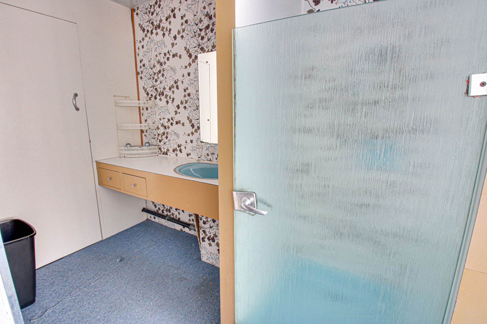 2 bed flat to rent in Liverpool Road, Cadishead, M44 10